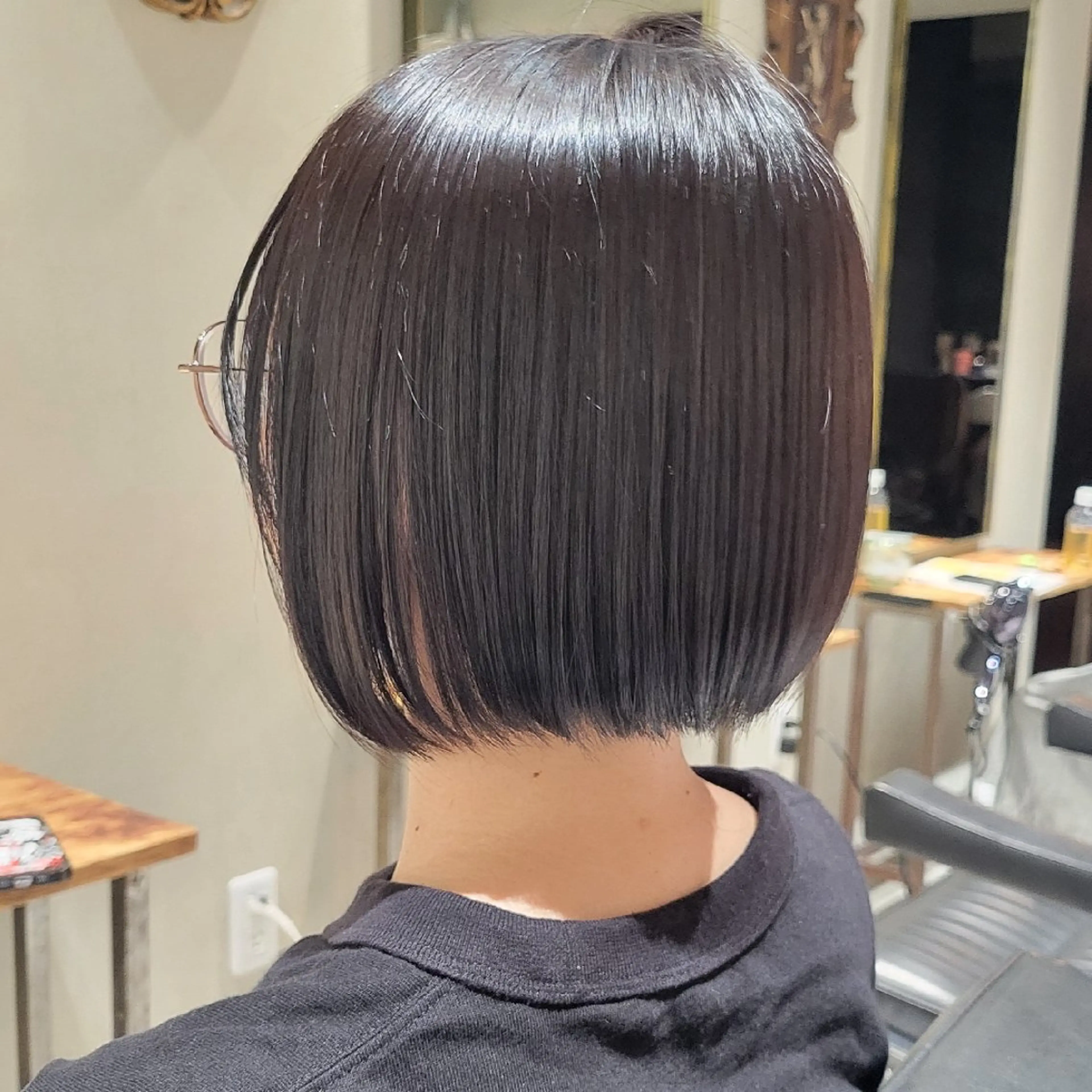 ショート ボブ カット Newton立川 白鳥翔平のヘアスタイル