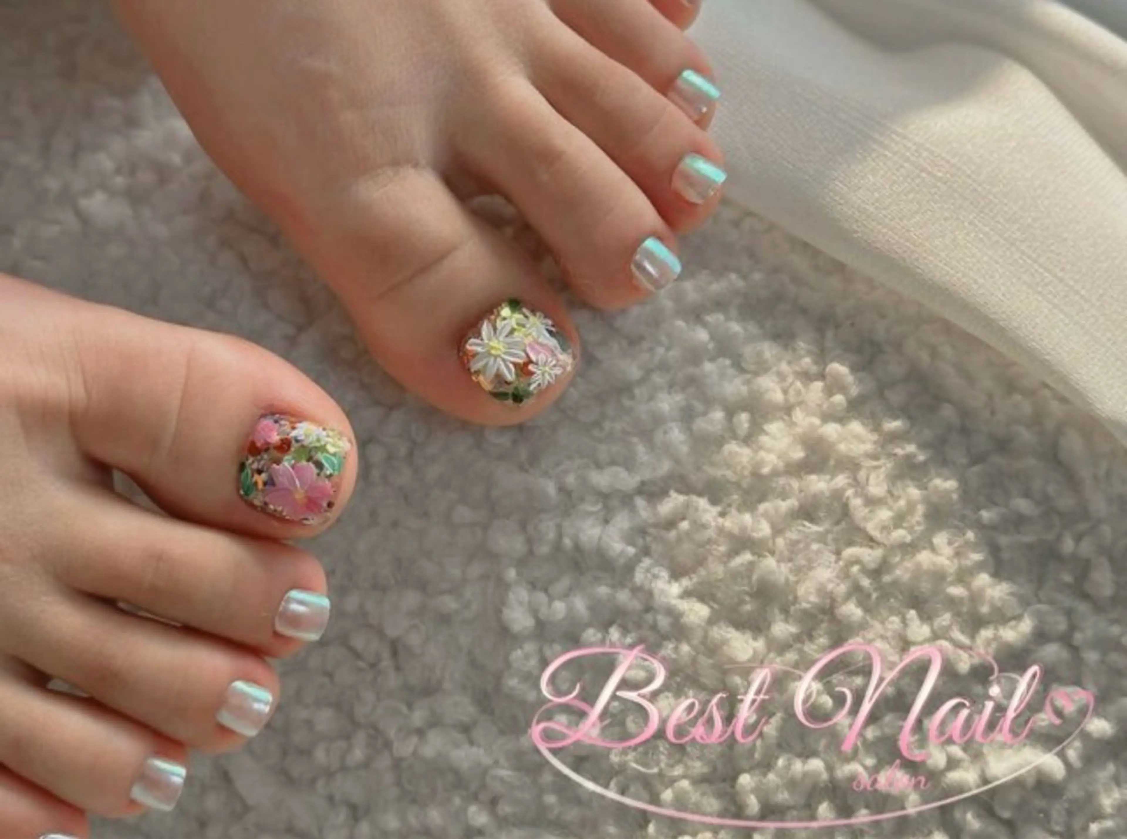 ネイル オーロラネイル クリアネイル 長さ出し ジェルネイル 韓国ネイル フットネイル best nailのネイルデザイン