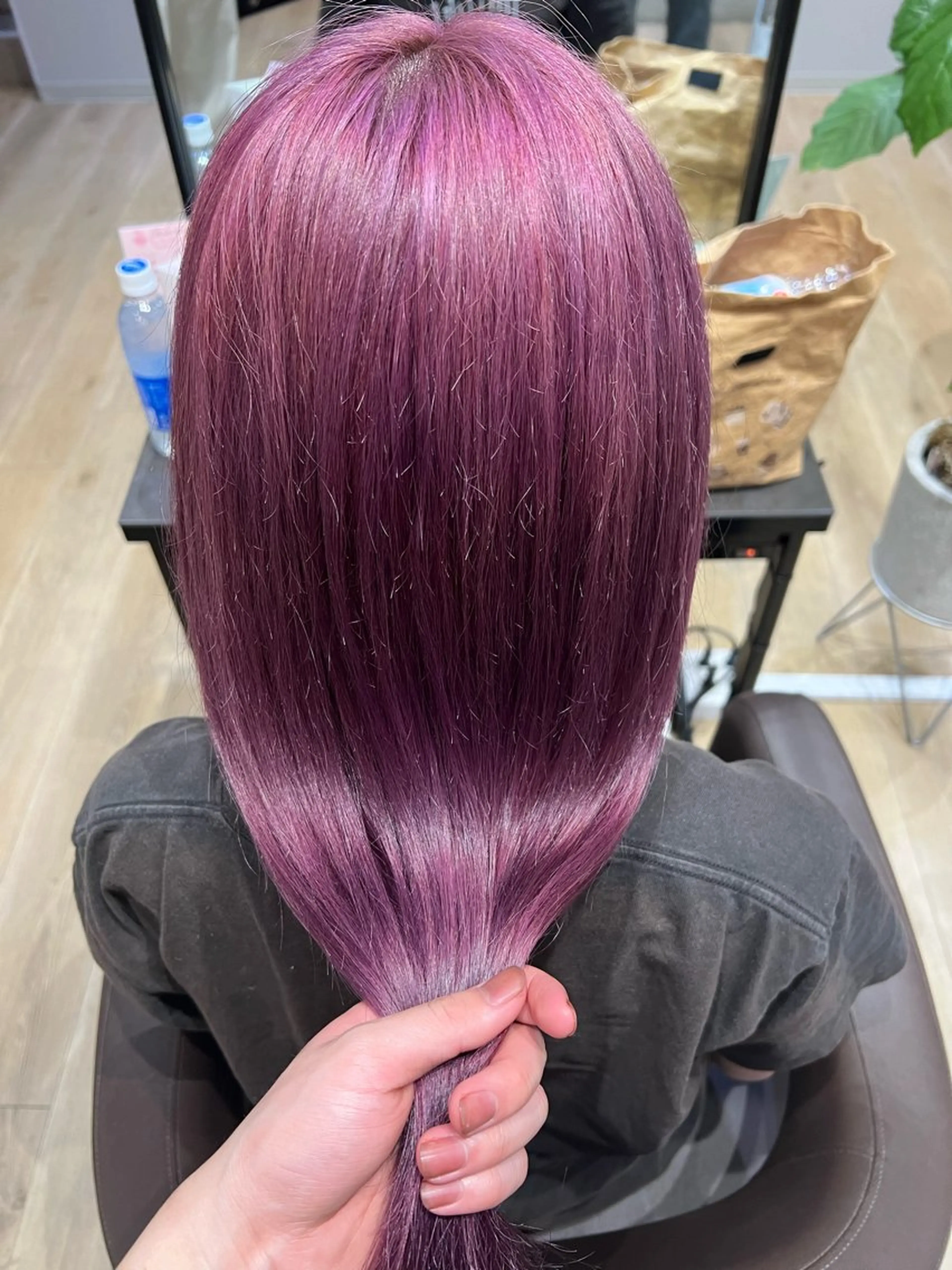 カラー 柏原 航世のヘアスタイル