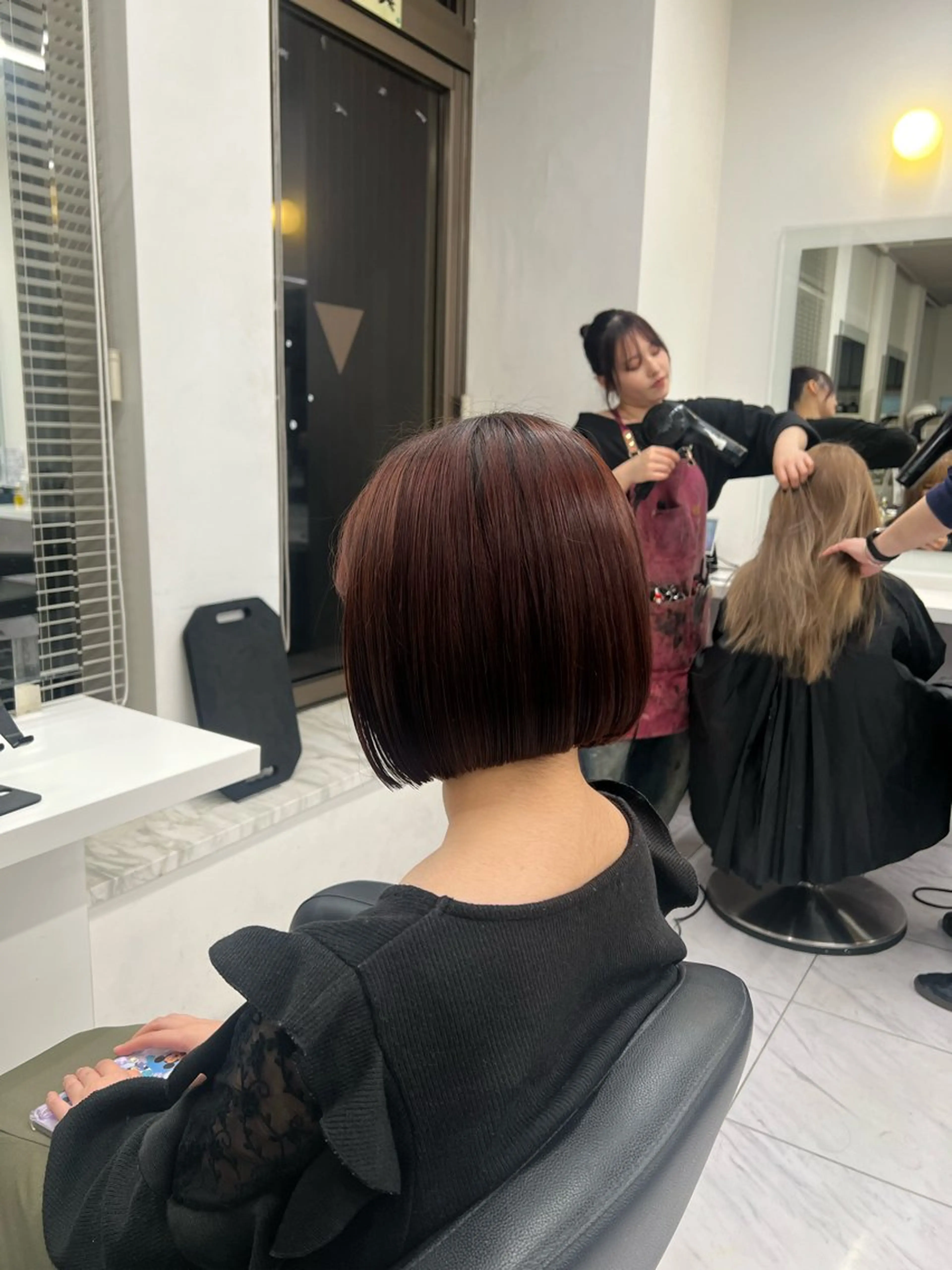 ミディアム カラー カット ヘアカラー 韓国レイヤーカット /ダブルカラーのヘアスタイル