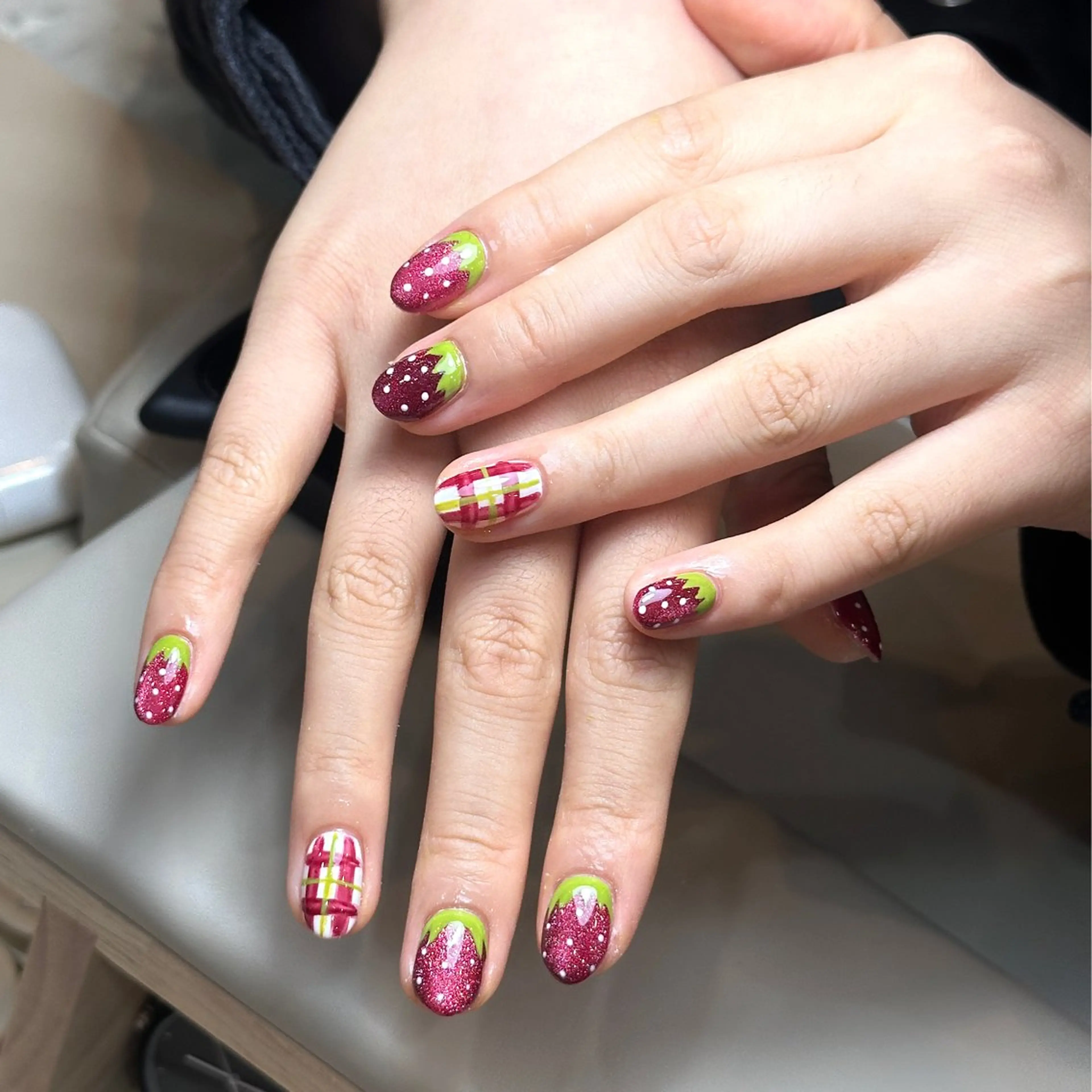 ネイル ロ テイネイのネイルデザイン