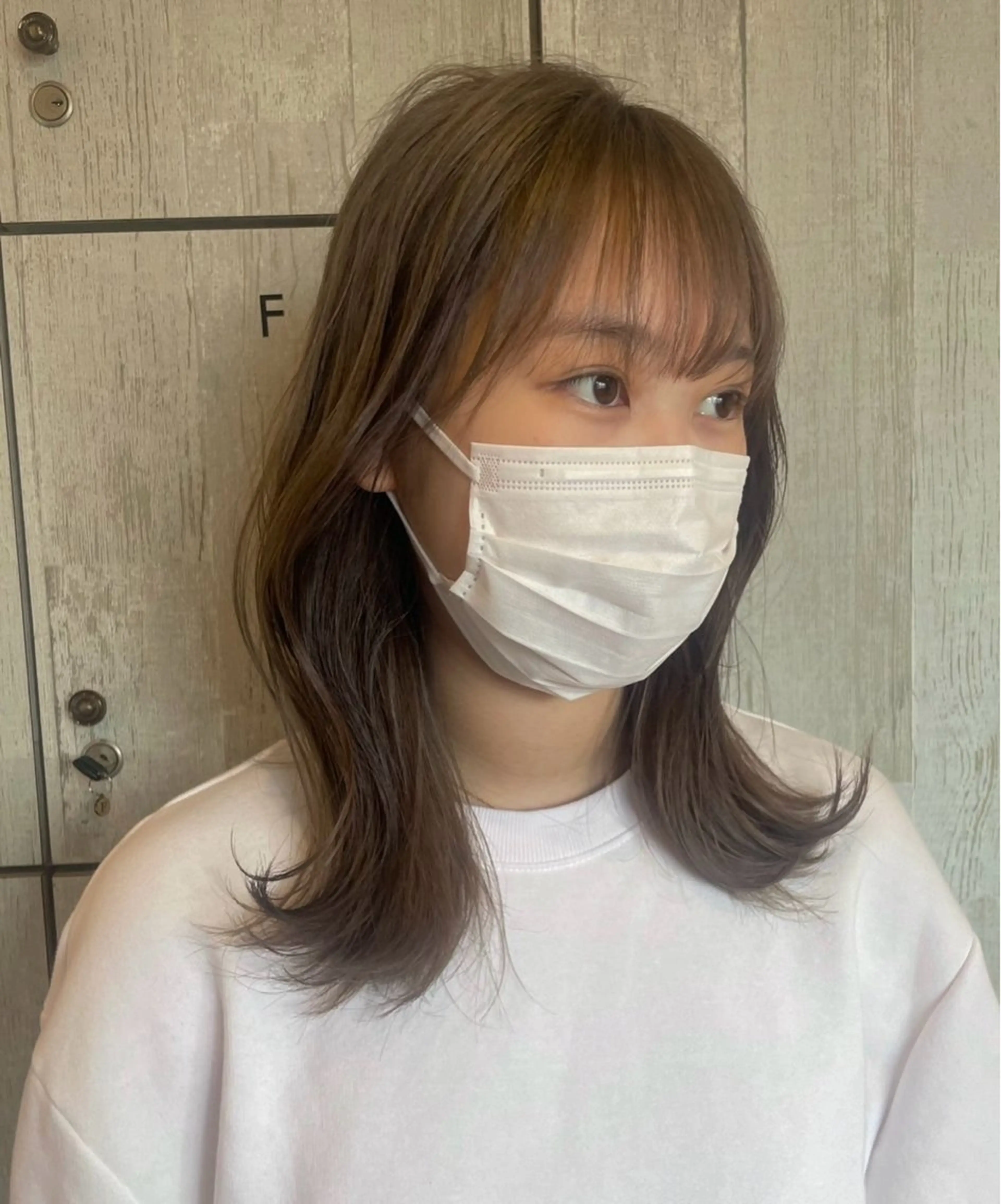 セミロング カラー 🩷愛咲🩷レイヤー /透明感カラーのヘアスタイル