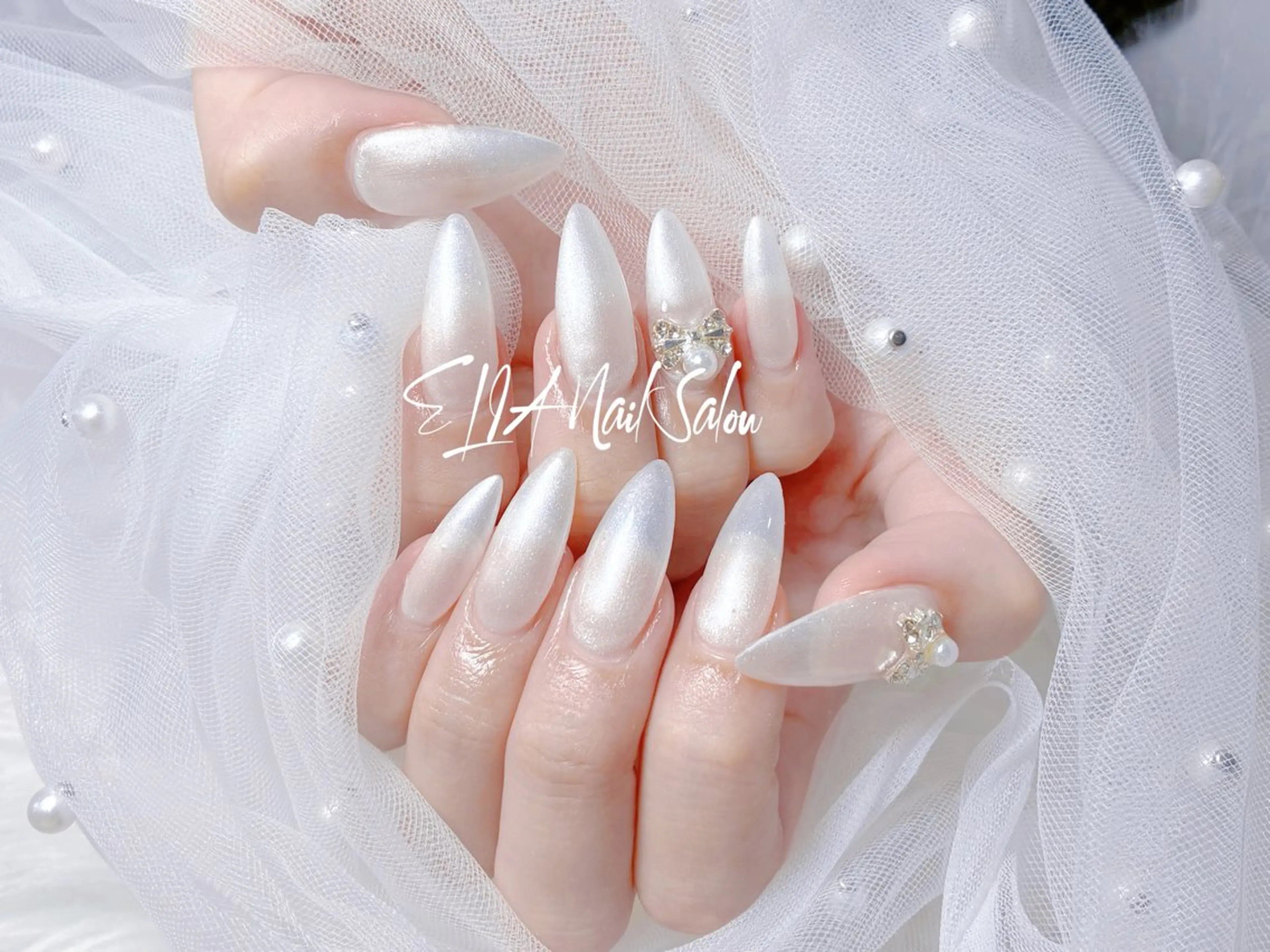 ミディアム ハンドネイル ELIA【エリア】 nailsalonのネイルデザイン