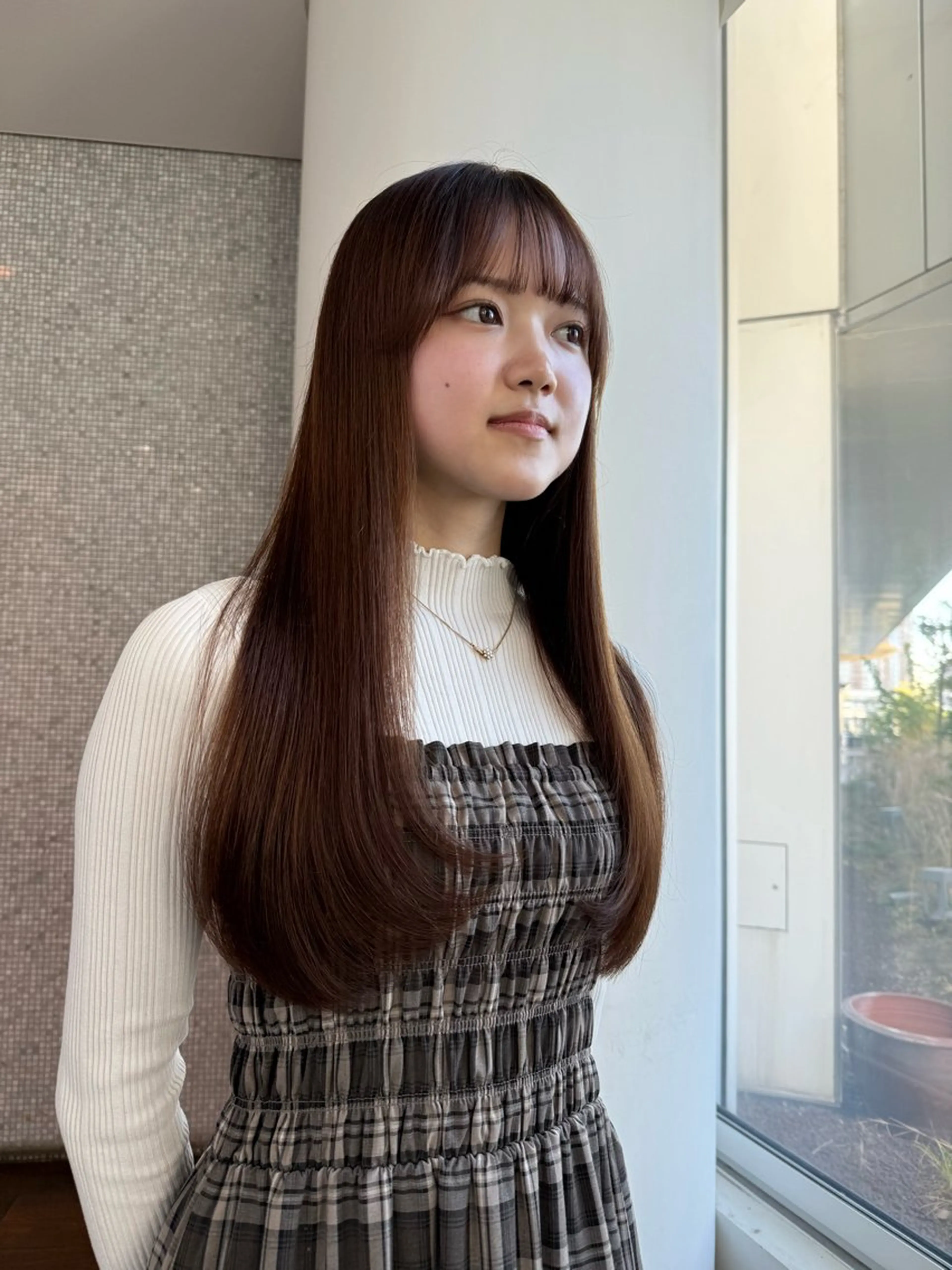 ロング 顔周りカット レイヤーカット ローレイヤー カット ZACC Vie所属・森川 翔太のヘアスタイル