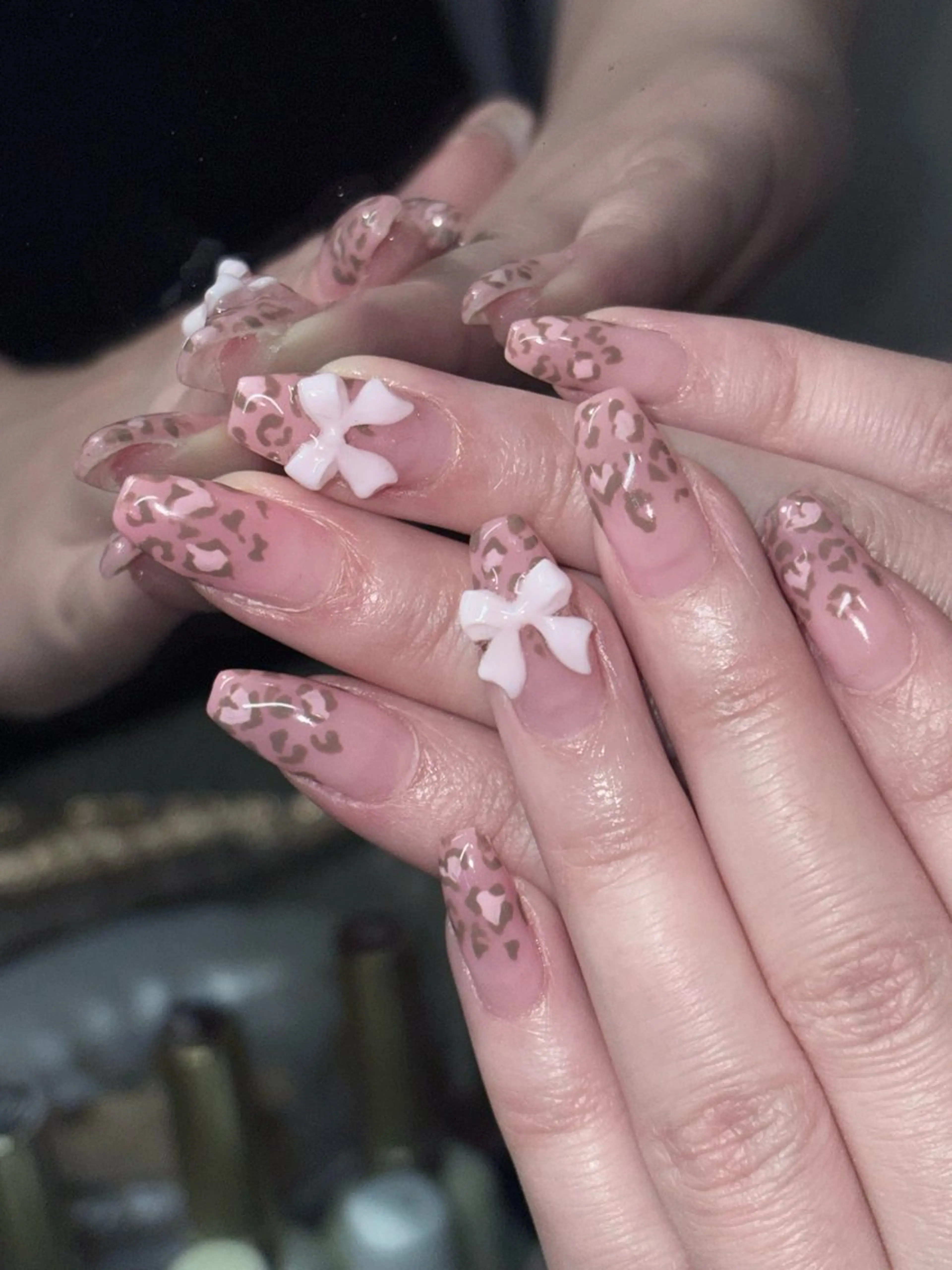 ネイル ハンドネイル NES NAIL所属・さゆり￤推しキャラ ￤ロングネイル🩷のネイルデザイン