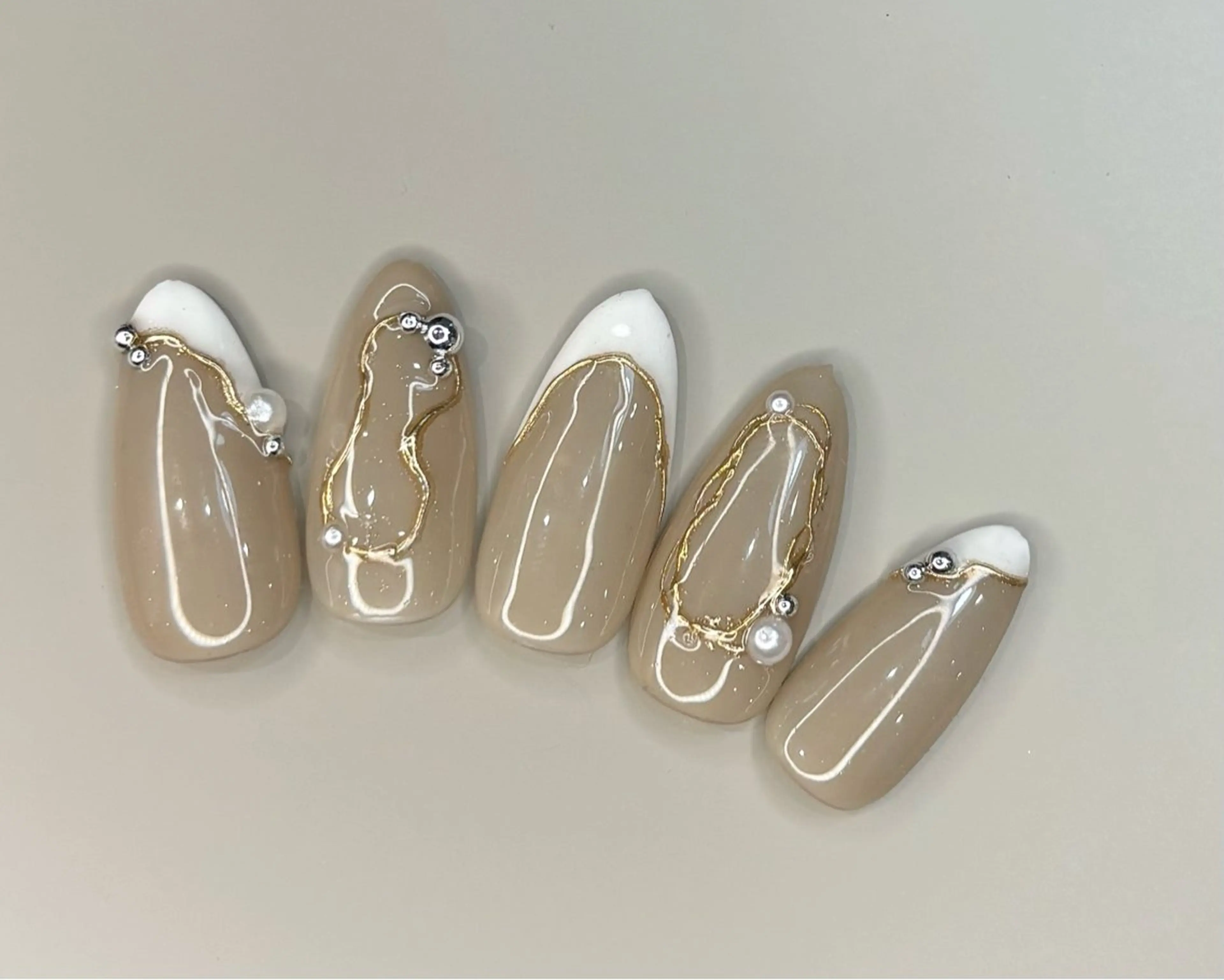 ネイル ハンドネイル eclat ANJUのネイルデザイン