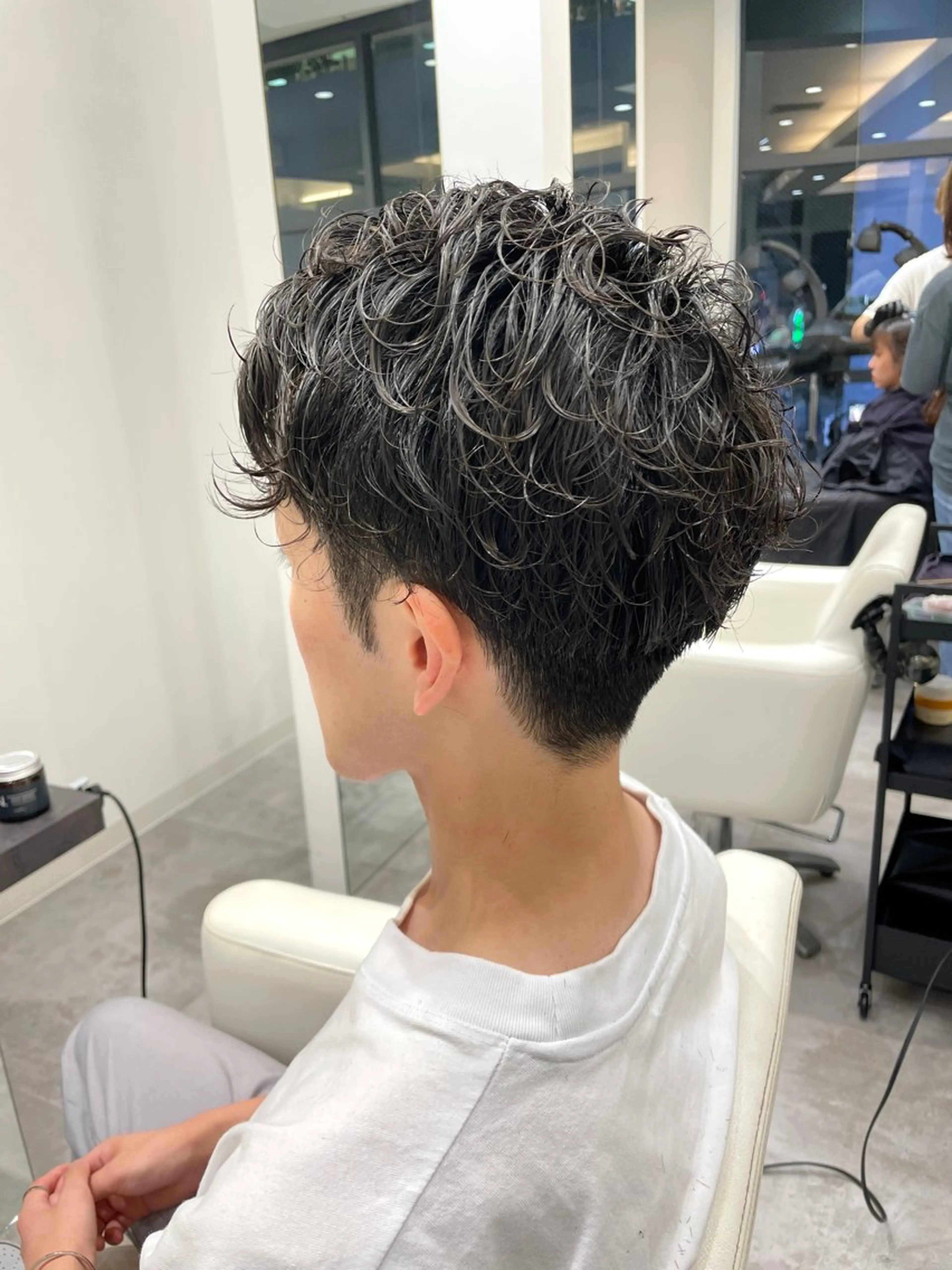 ショート パーマ カット パーマ 🤍髪質改善 ｜mei🤍のヘアスタイル