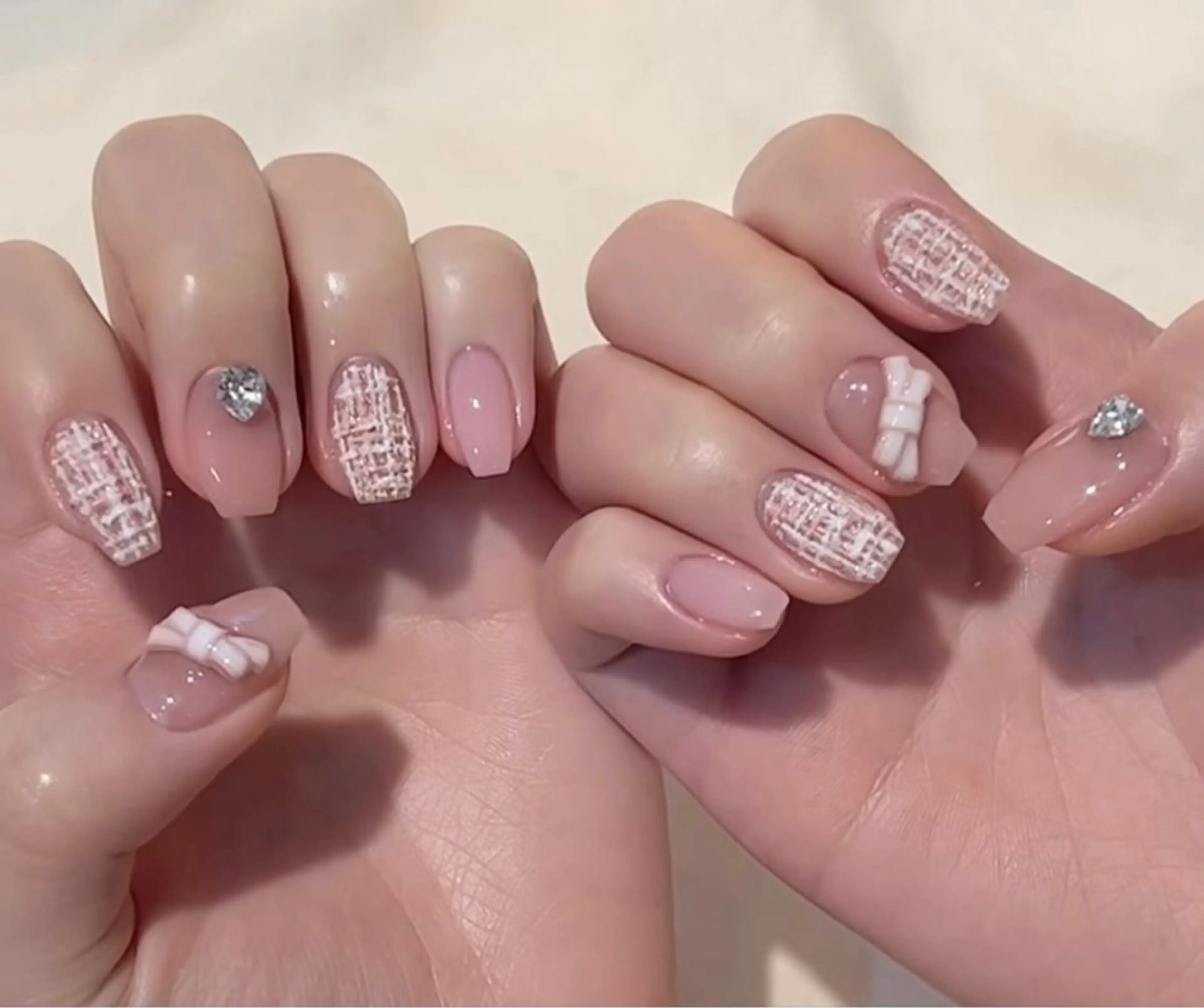 ネイル 韓国ネイル 持ち込み ネイルチップ ハンドネイル EMI ANA.CHUOのネイルデザイン