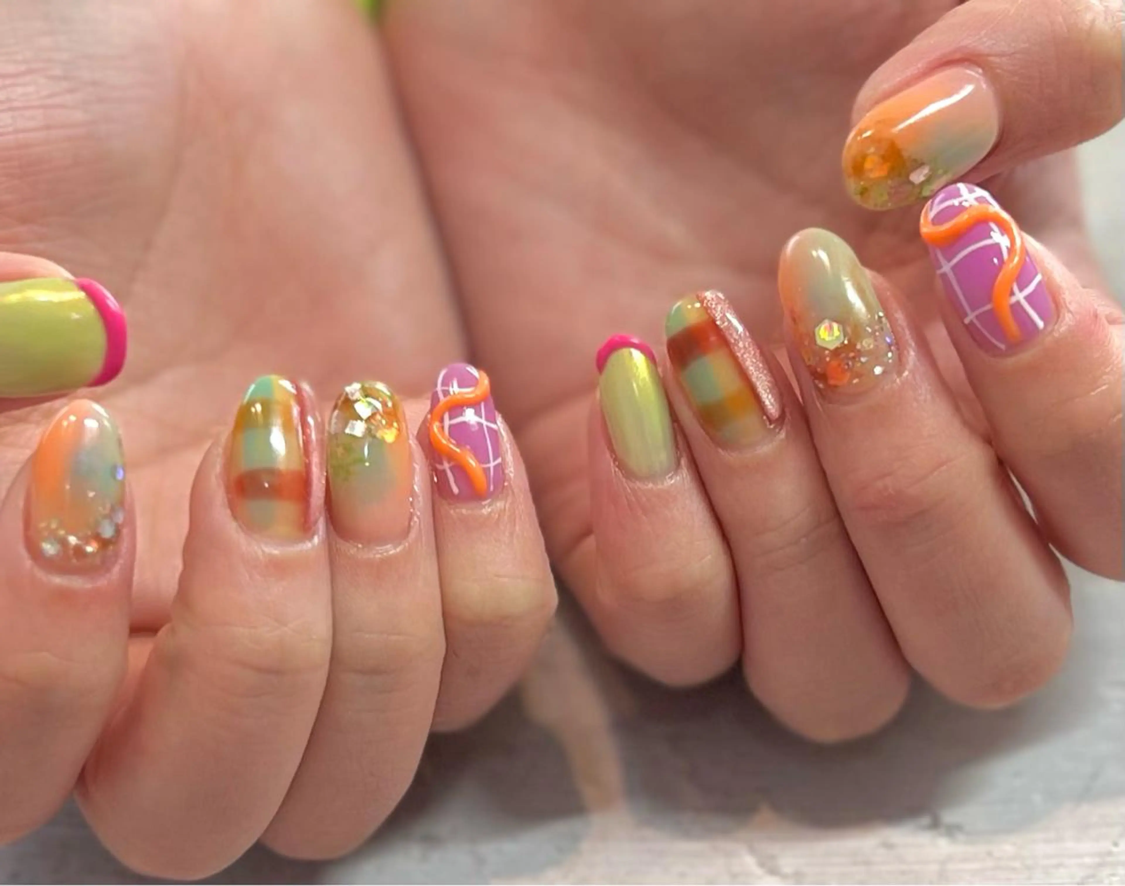 ネイル Revia所属・Revia おおだちあやなのネイルデザイン