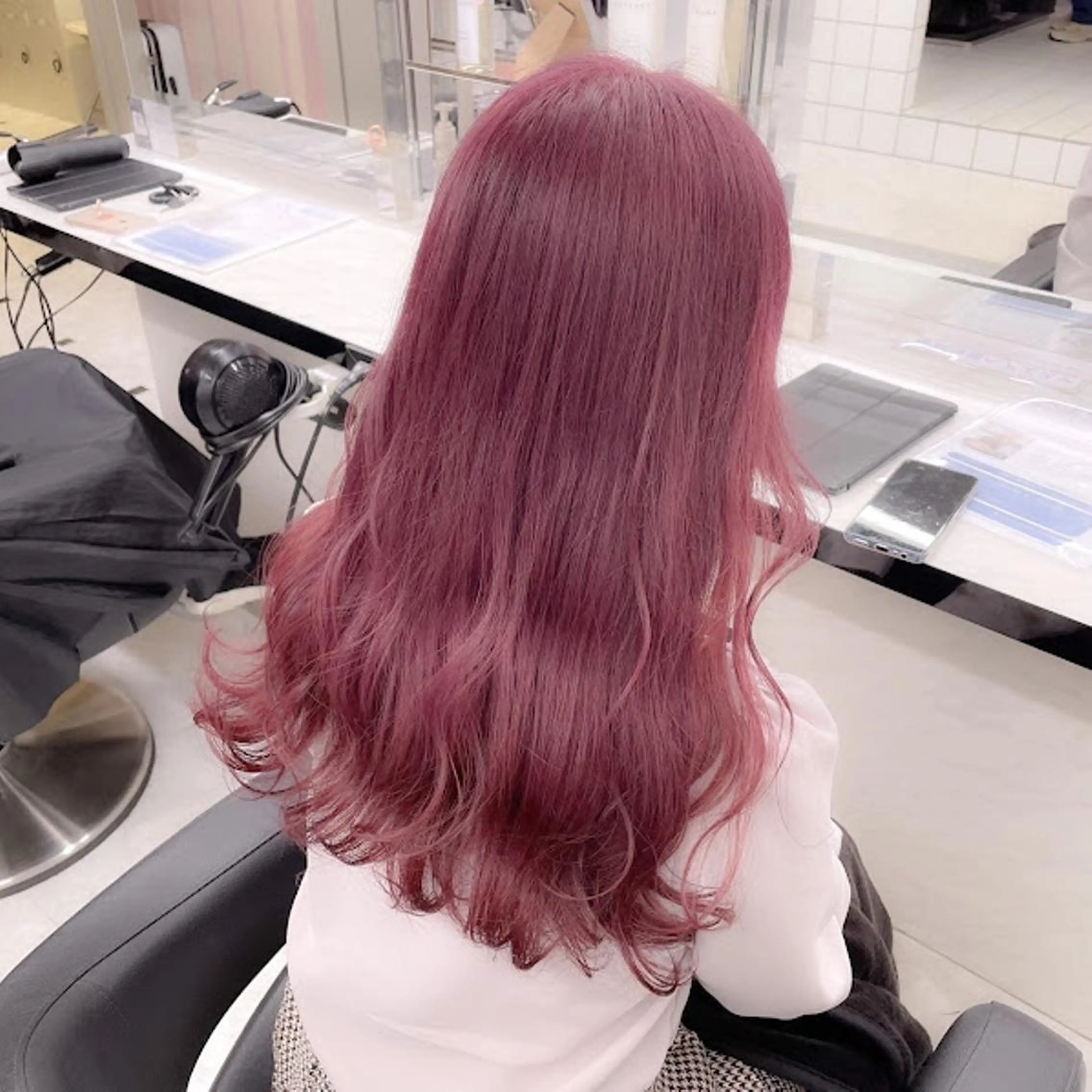 カラー 🏹横浜WILL official🏹のヘアスタイル