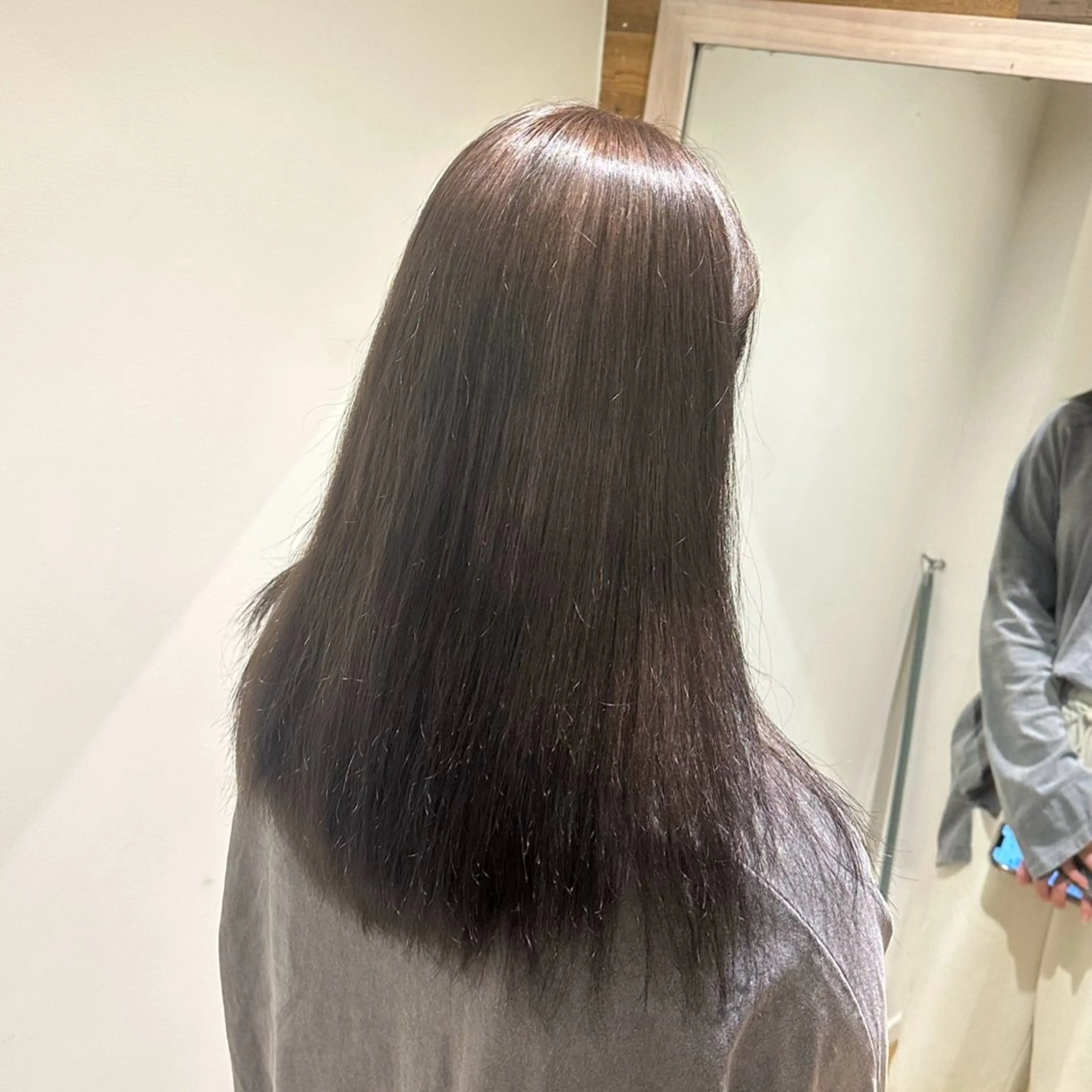 カラー ヘアカラー 西澤 希のヘアスタイル