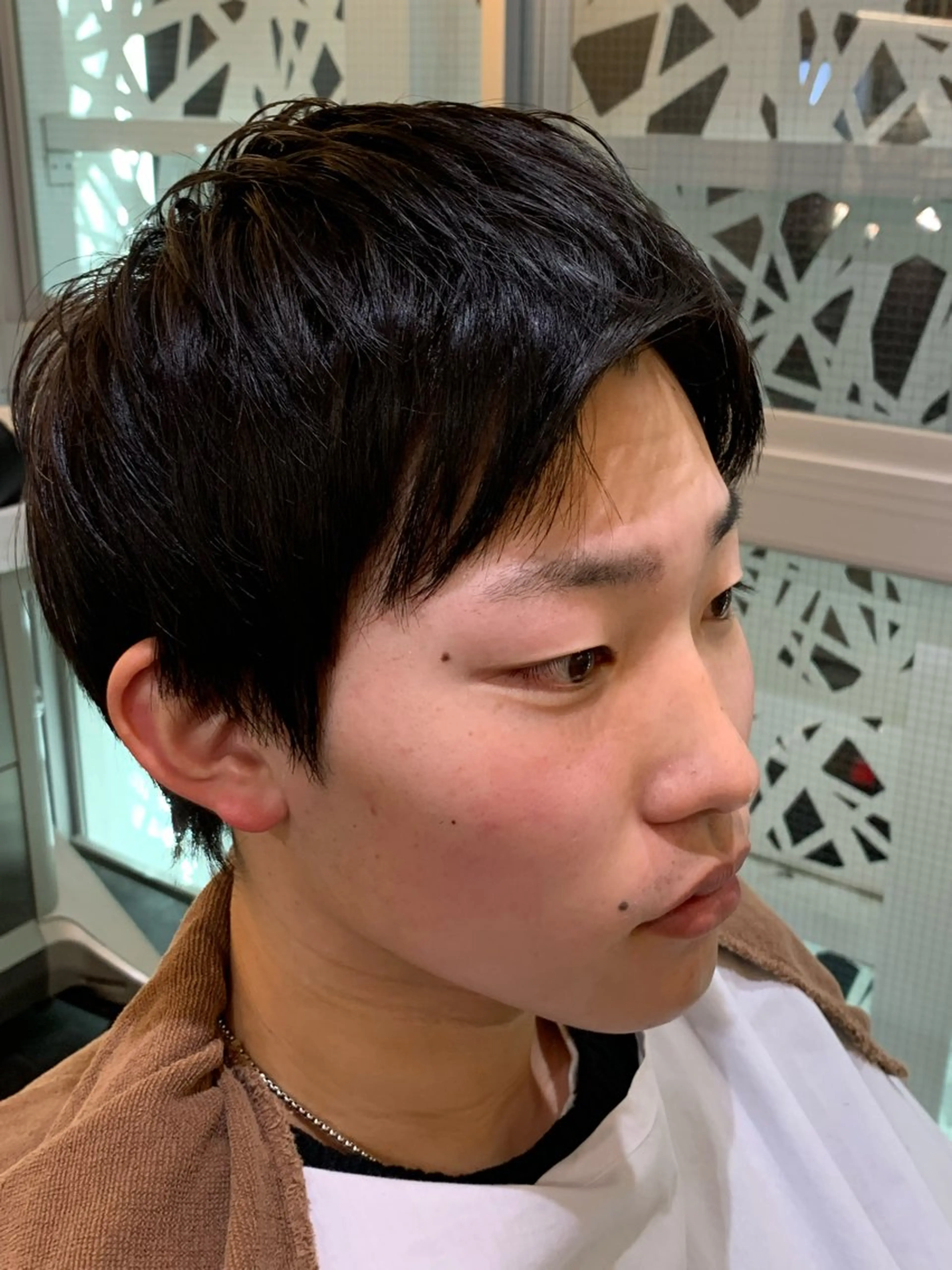耳周り刈り上げないでず毛量とって夏仕様に！の写真
