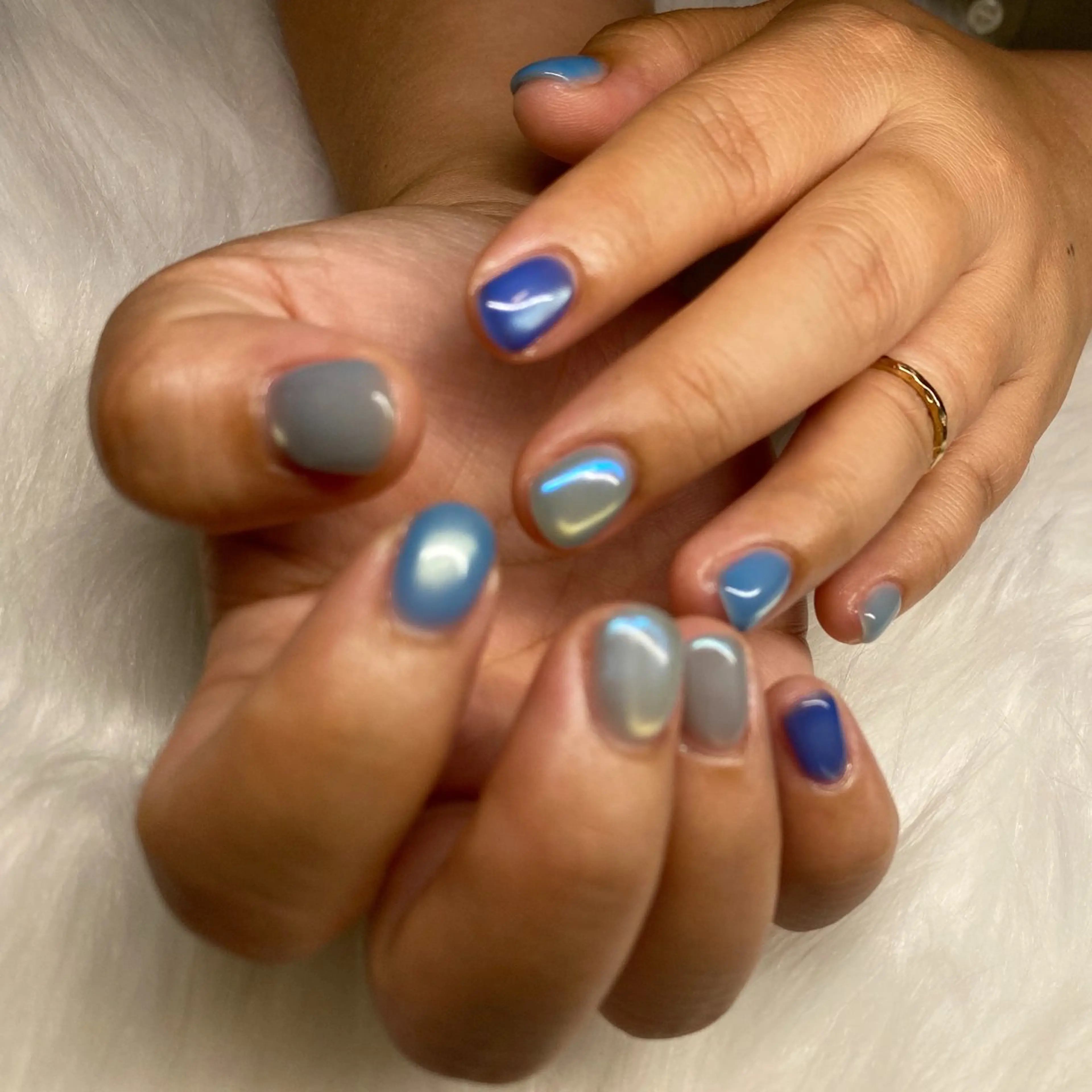 ネイル オーロラネイル 氷ネイル・うるうるネイル マグネットネイル ミラーネイル nail salon milkのネイルデザイン