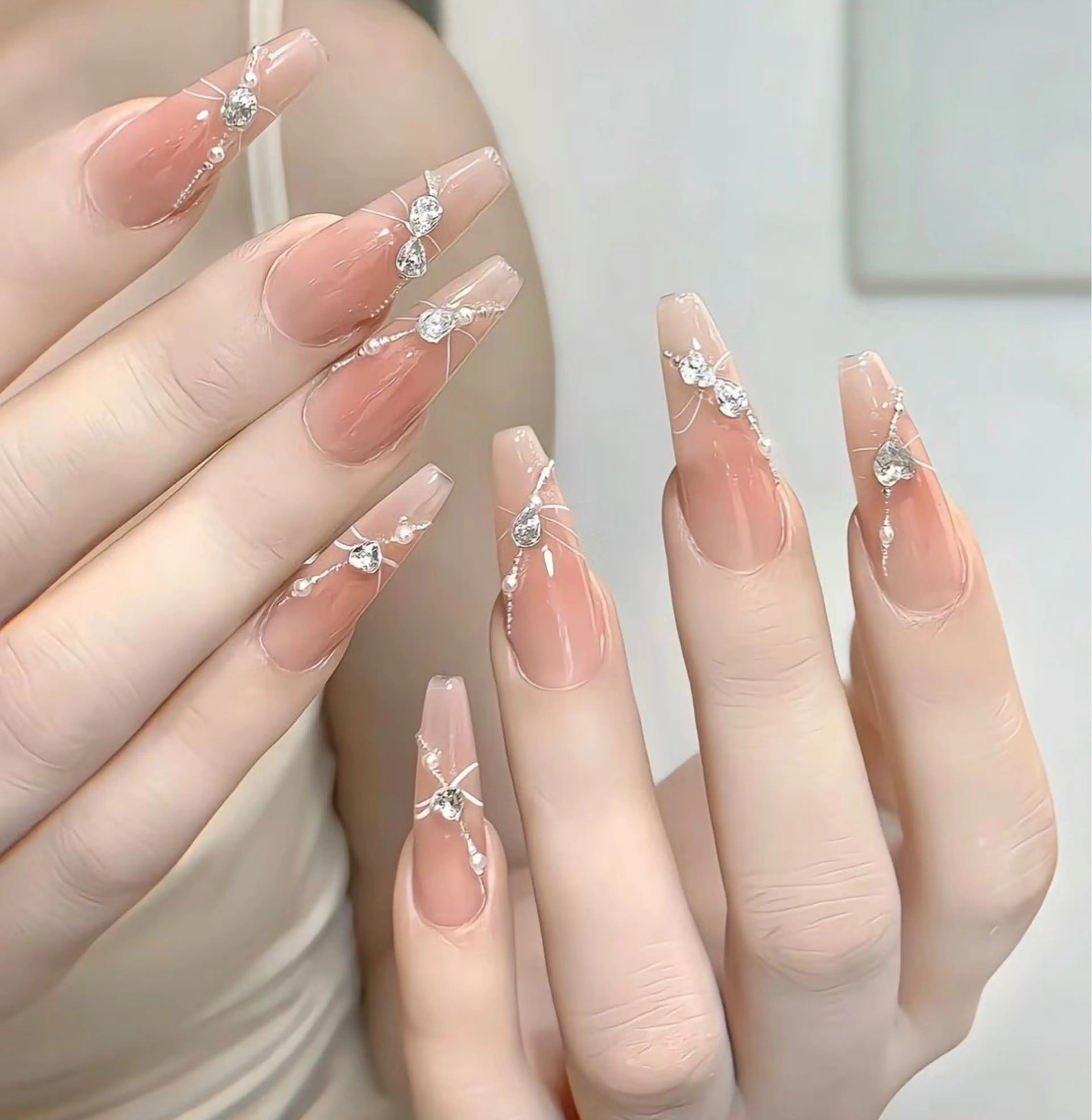ネイル ハンドネイル 花花 ネイルサロンのネイルデザイン