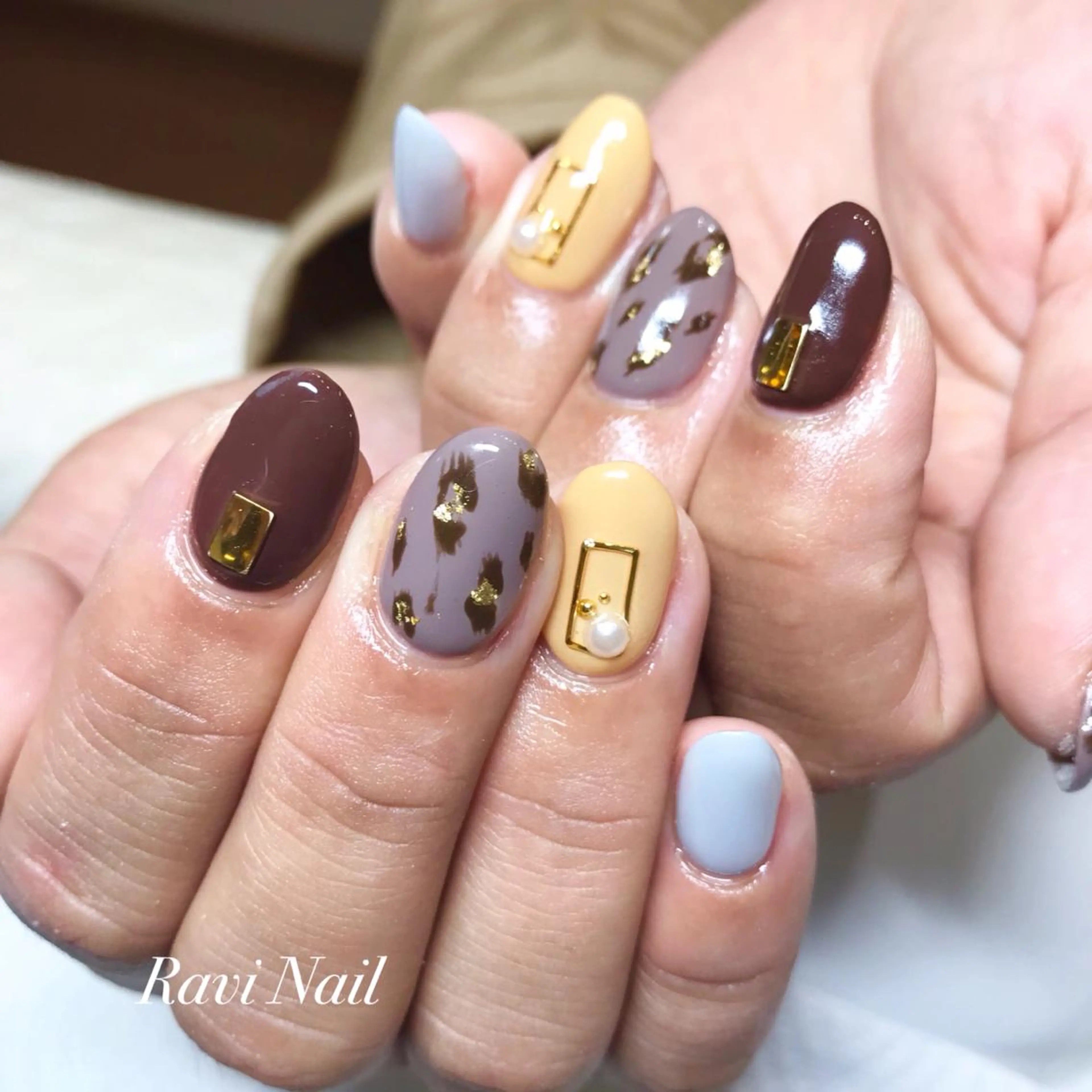 ネイル ハンドネイル U. Minakoのネイルデザイン