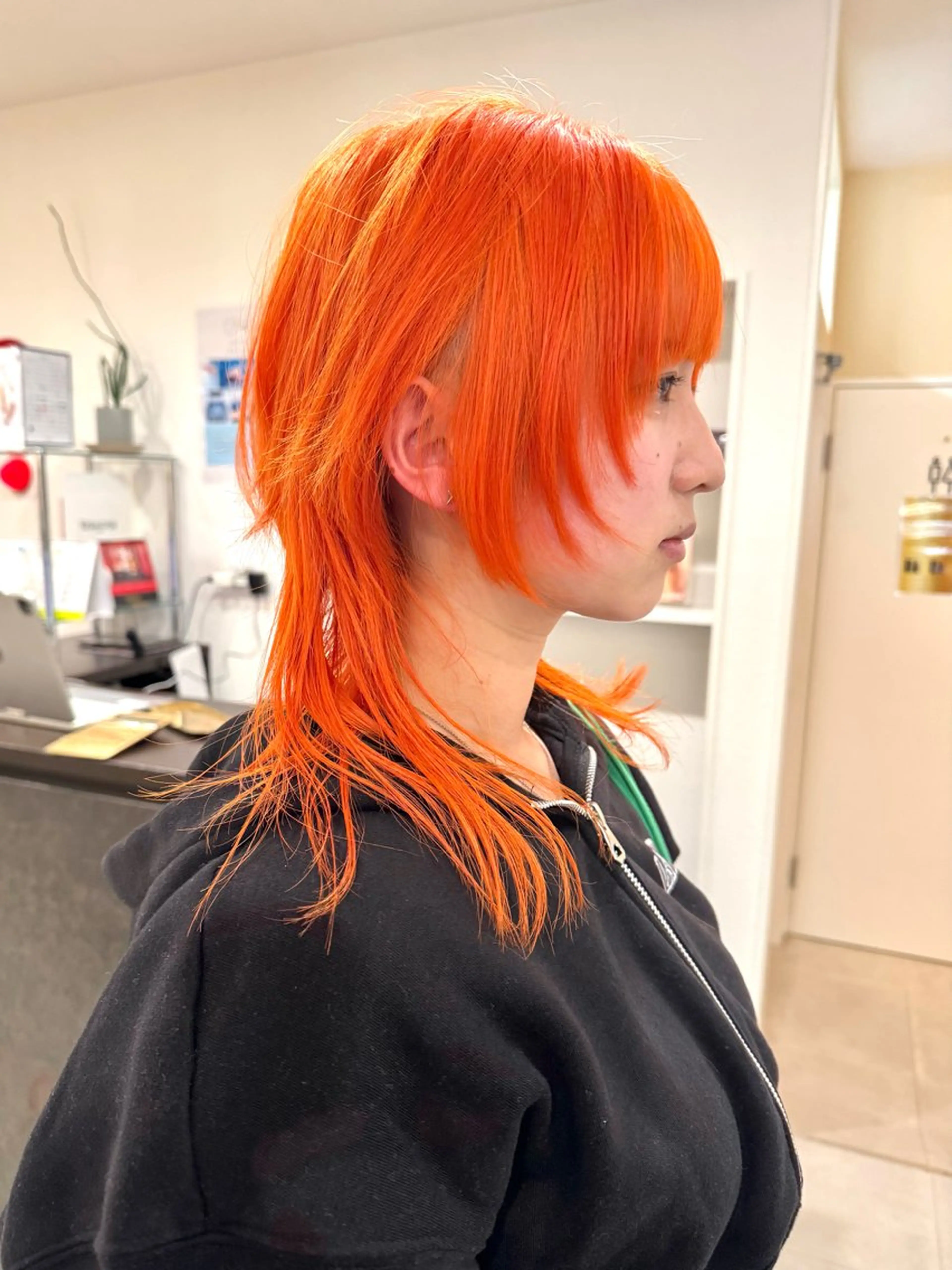 ショート カラー ハイトーンカラー オレンジ ショートヘア ウルフカット カット ヘアカラー トリートメント ハイトーン/レイヤー /ウルフ⭐️永田⭐️のヘアスタイル