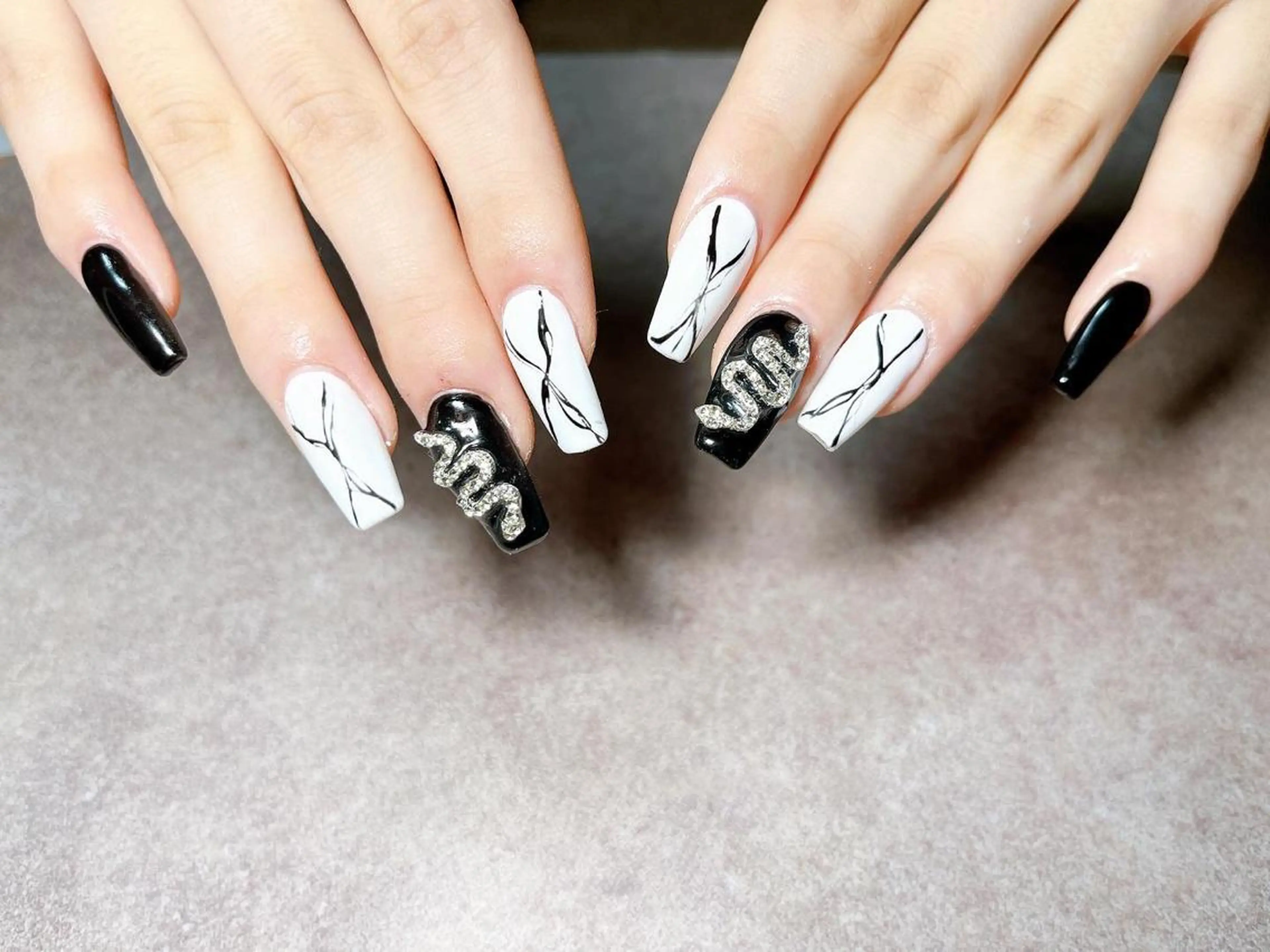 ネイル ハンドネイル nail salon M'U【エムユー】のネイルデザイン