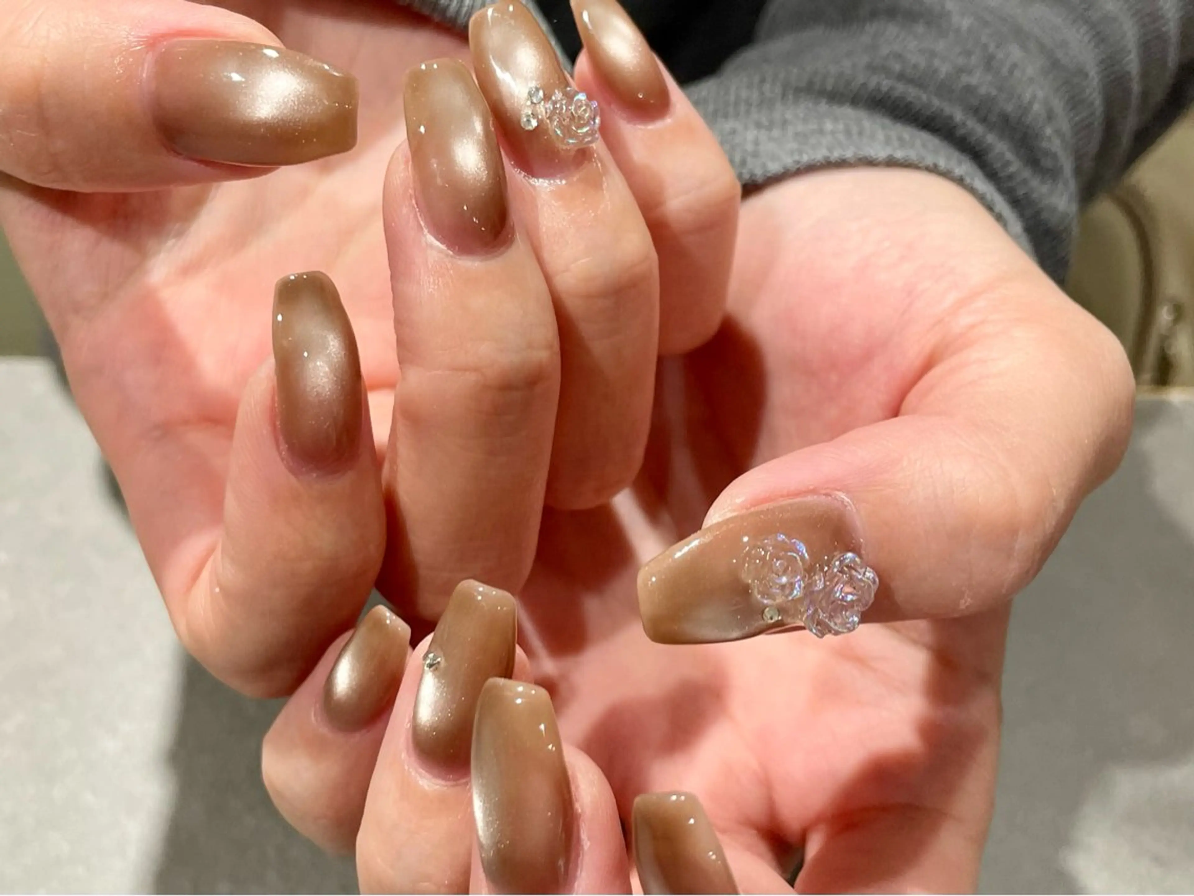 ネイル ハンドネイル &robe 銀座店 yumekaのネイルデザイン