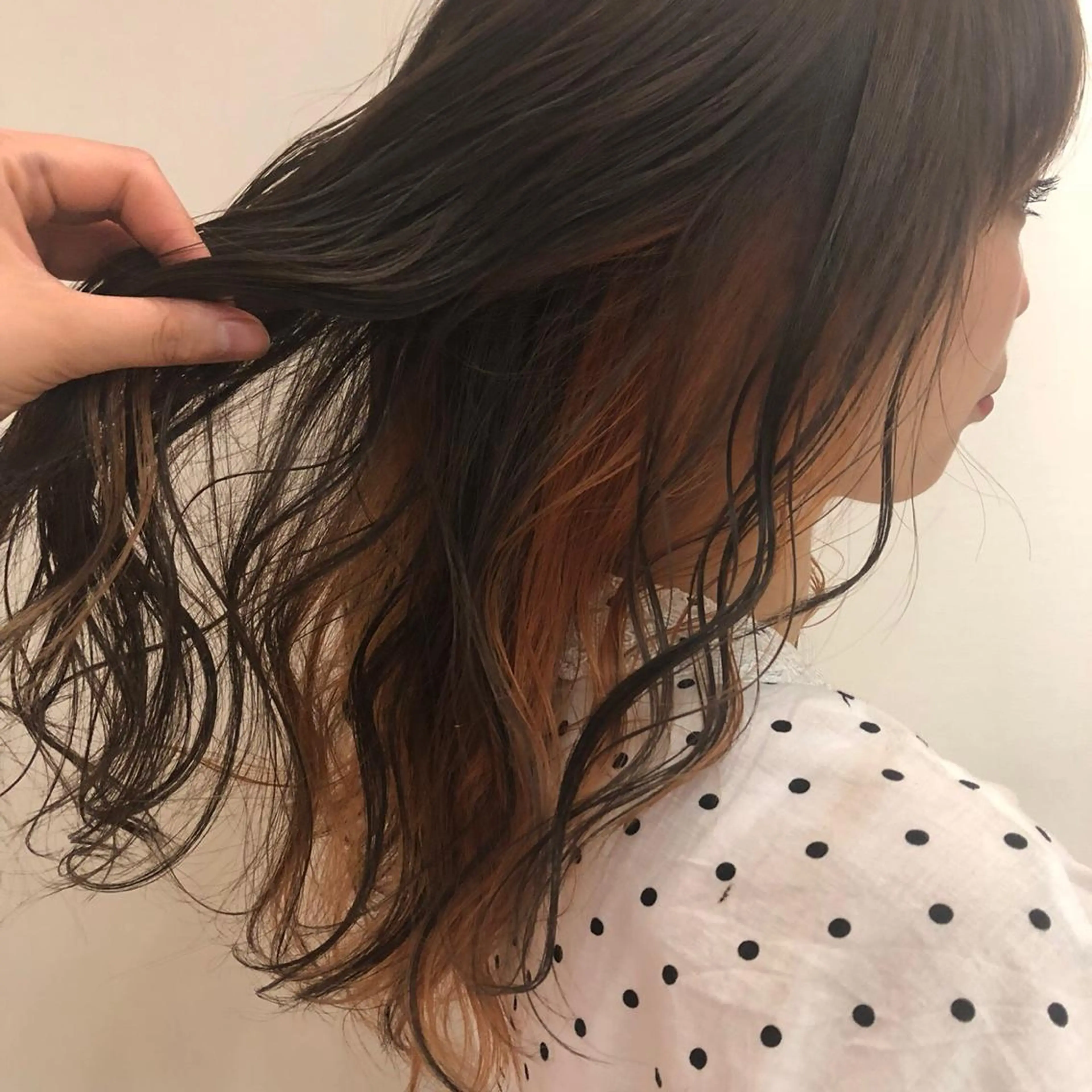 ロング カラー インナーカラー オレンジ emme MIHO♡のヘアスタイル