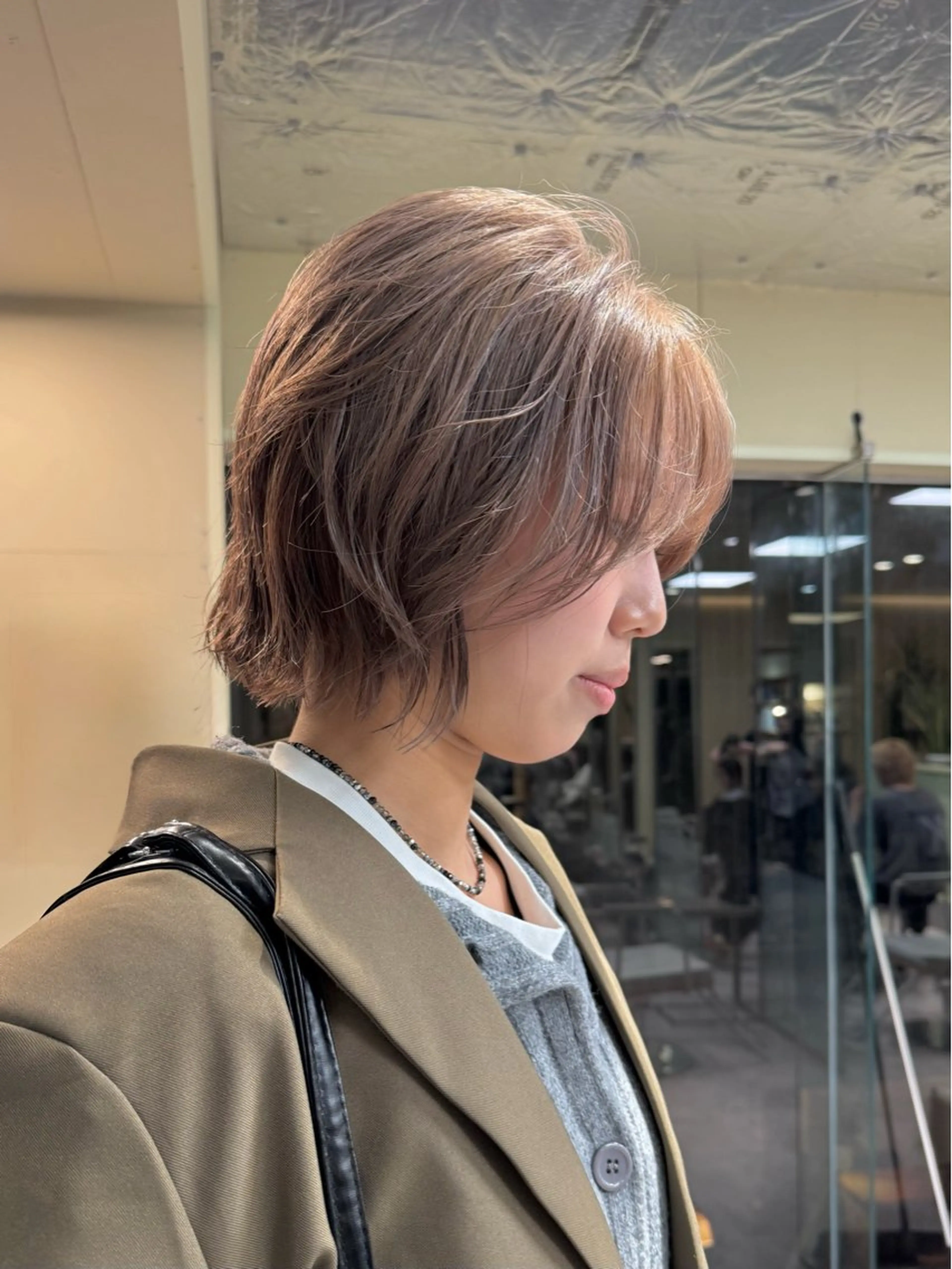 ショート カラー カット ヘアカラー KOHNO/ブリーチ なし/透明感カラーのヘアスタイル