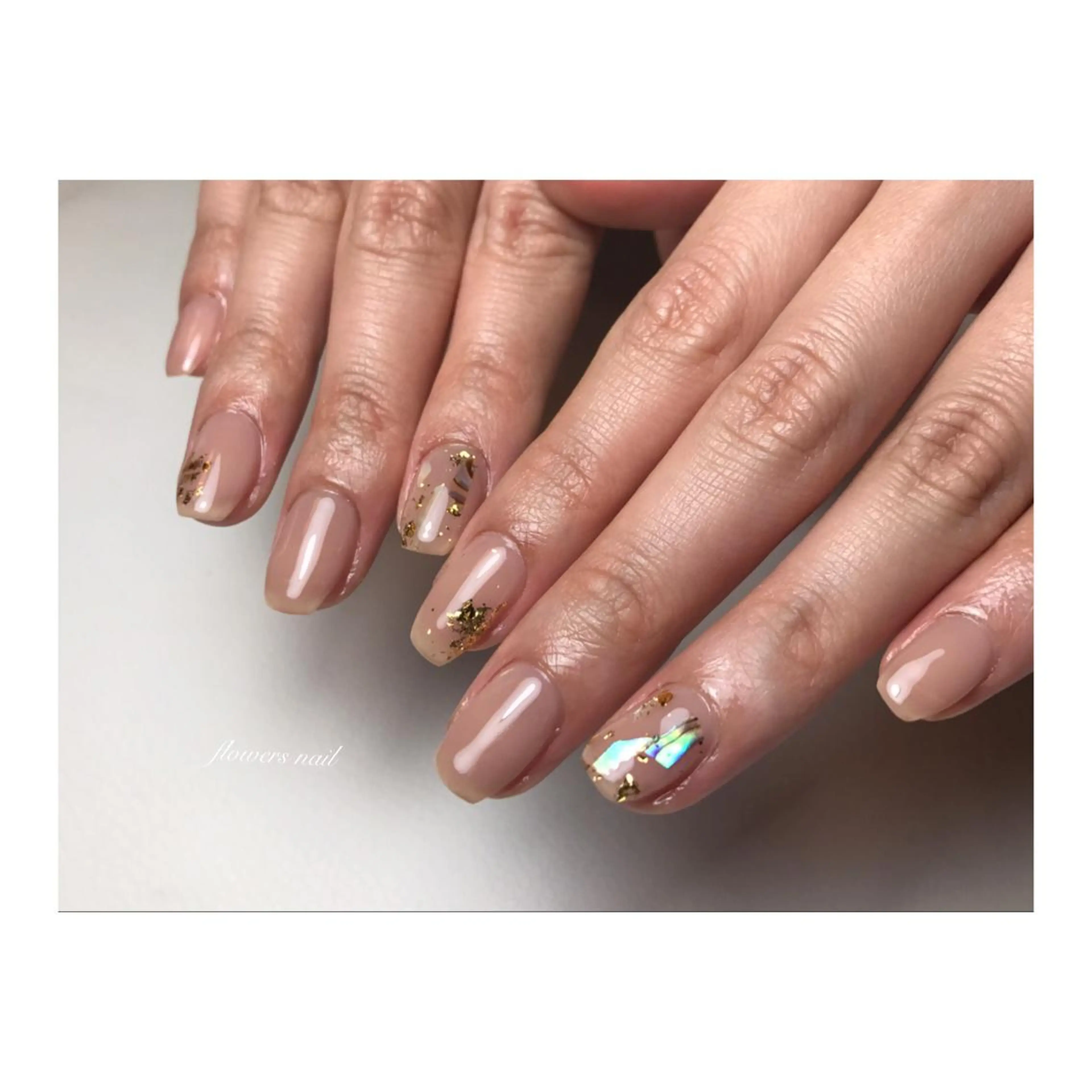 ネイル ニュアンスネイル flowers nailのネイルデザイン