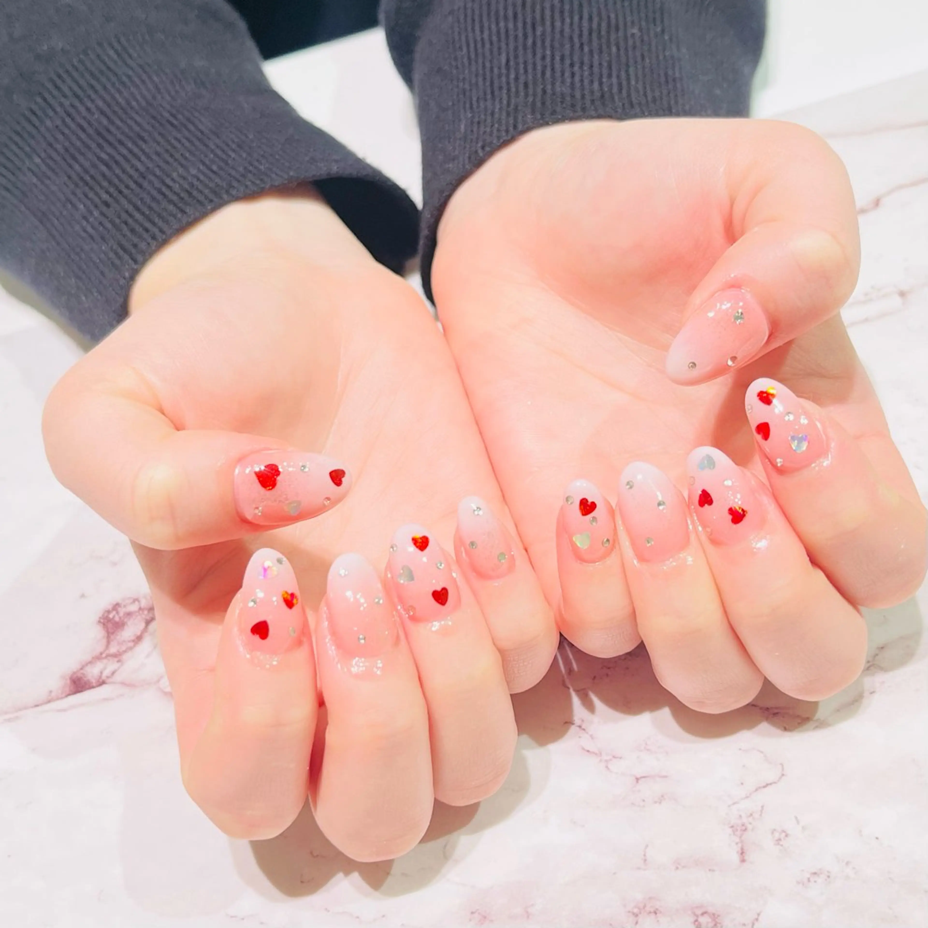 ネイル ハンドネイル Hair removal & Beauty salon Produce by Lucia所属・nail salon Luciaのネイルデザイン