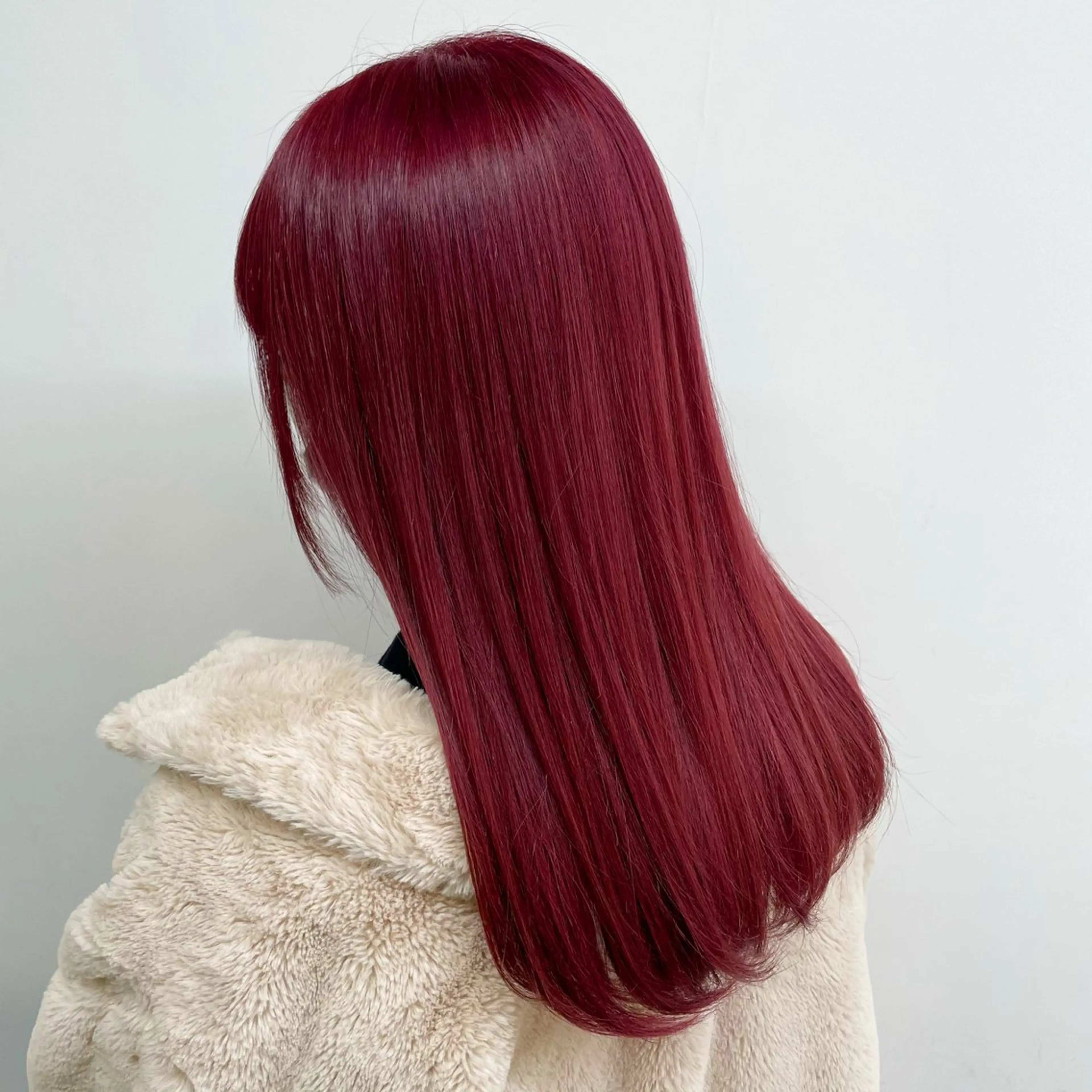 セミロング カラー ヘアカラー トリートメント 🍒ワイン系 ウルフカット🍒拓未のヘアスタイル