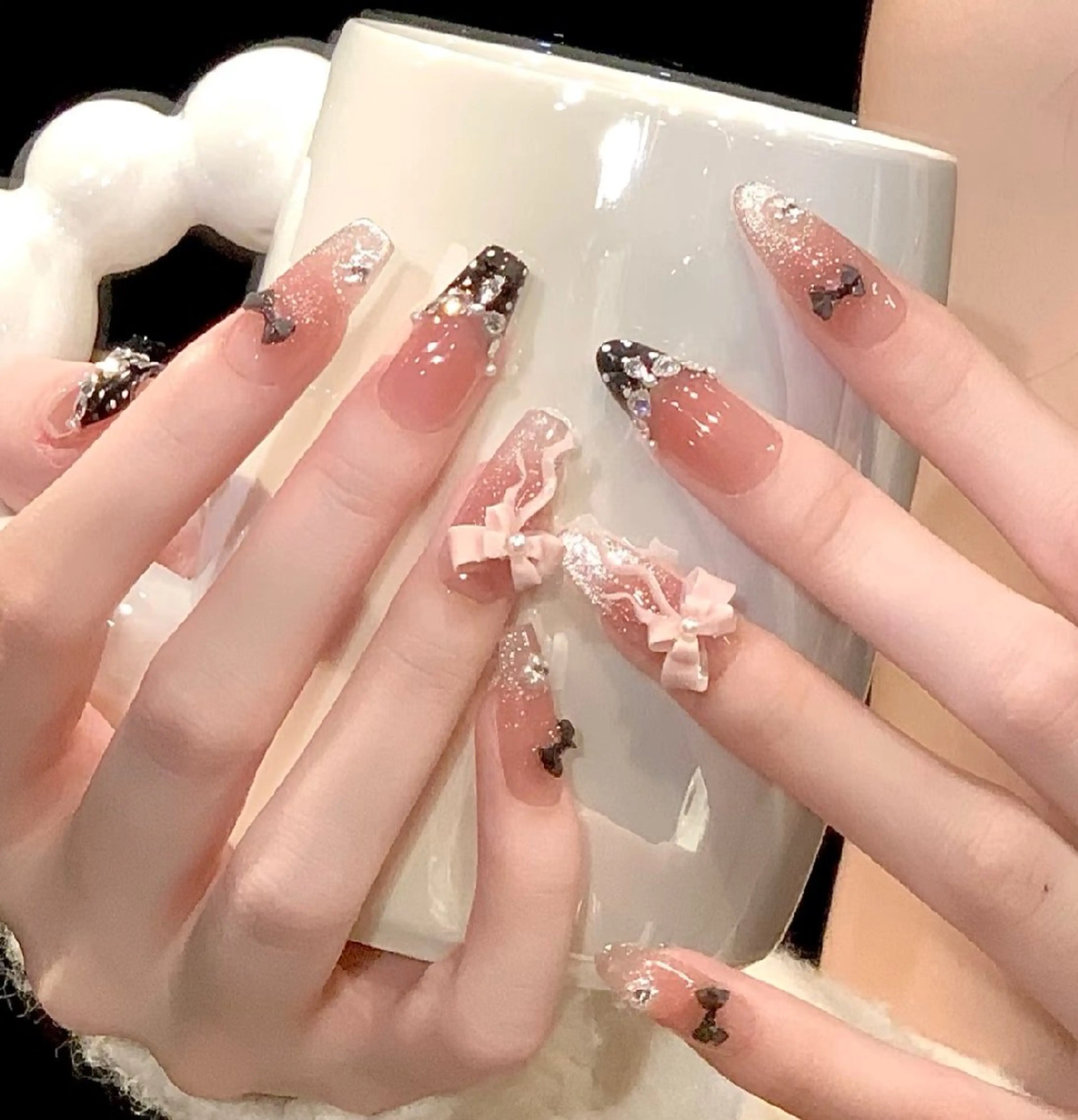 ネイル Miu Miu 🎀 長さだし專門のネイルデザイン