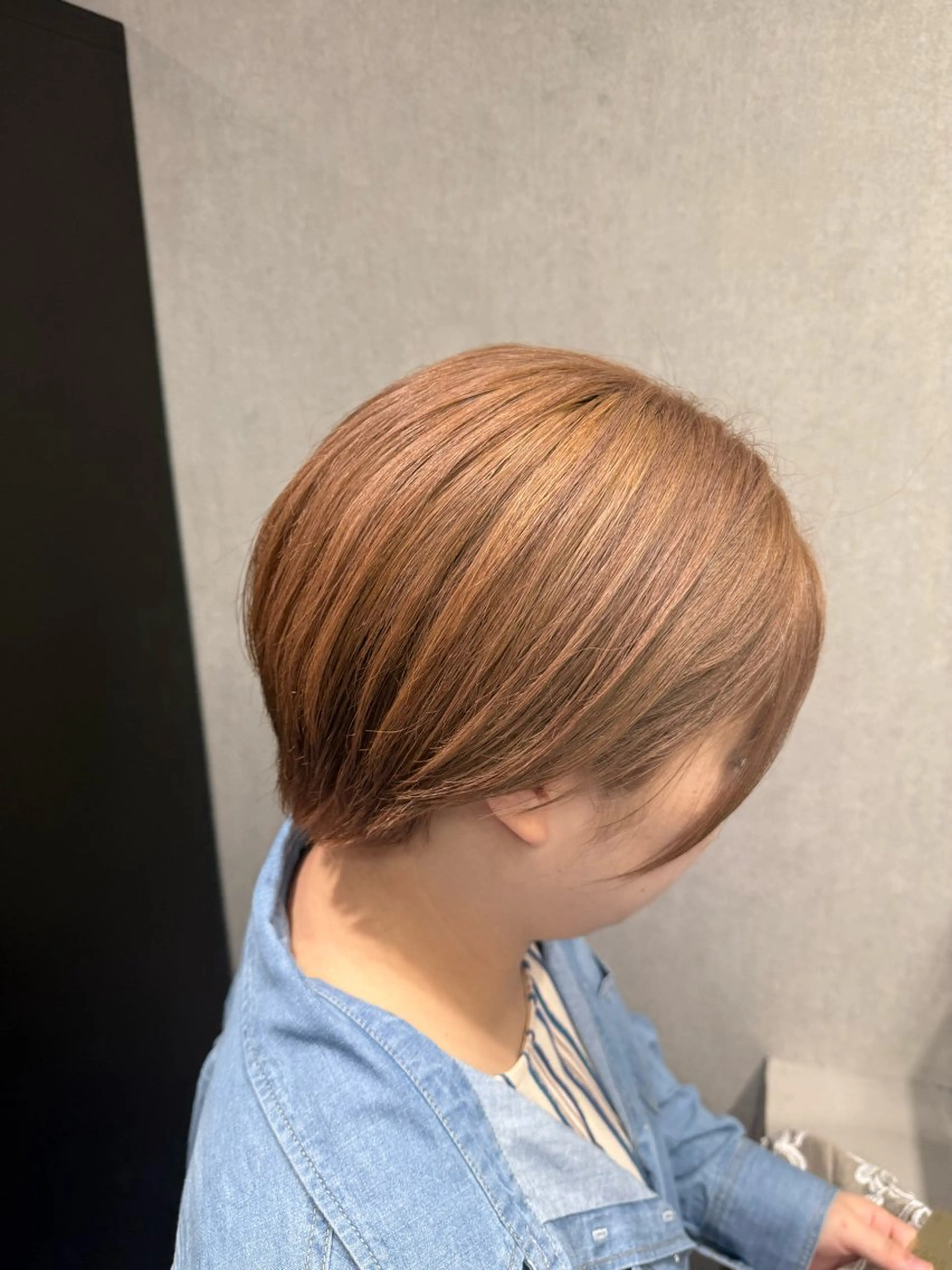 カラー ベージュカラー ブリーチ ミルクティーベージュ ヘアカラー ルシ🌈/ハイトーン /デザイン/縮毛矯正のヘアスタイル