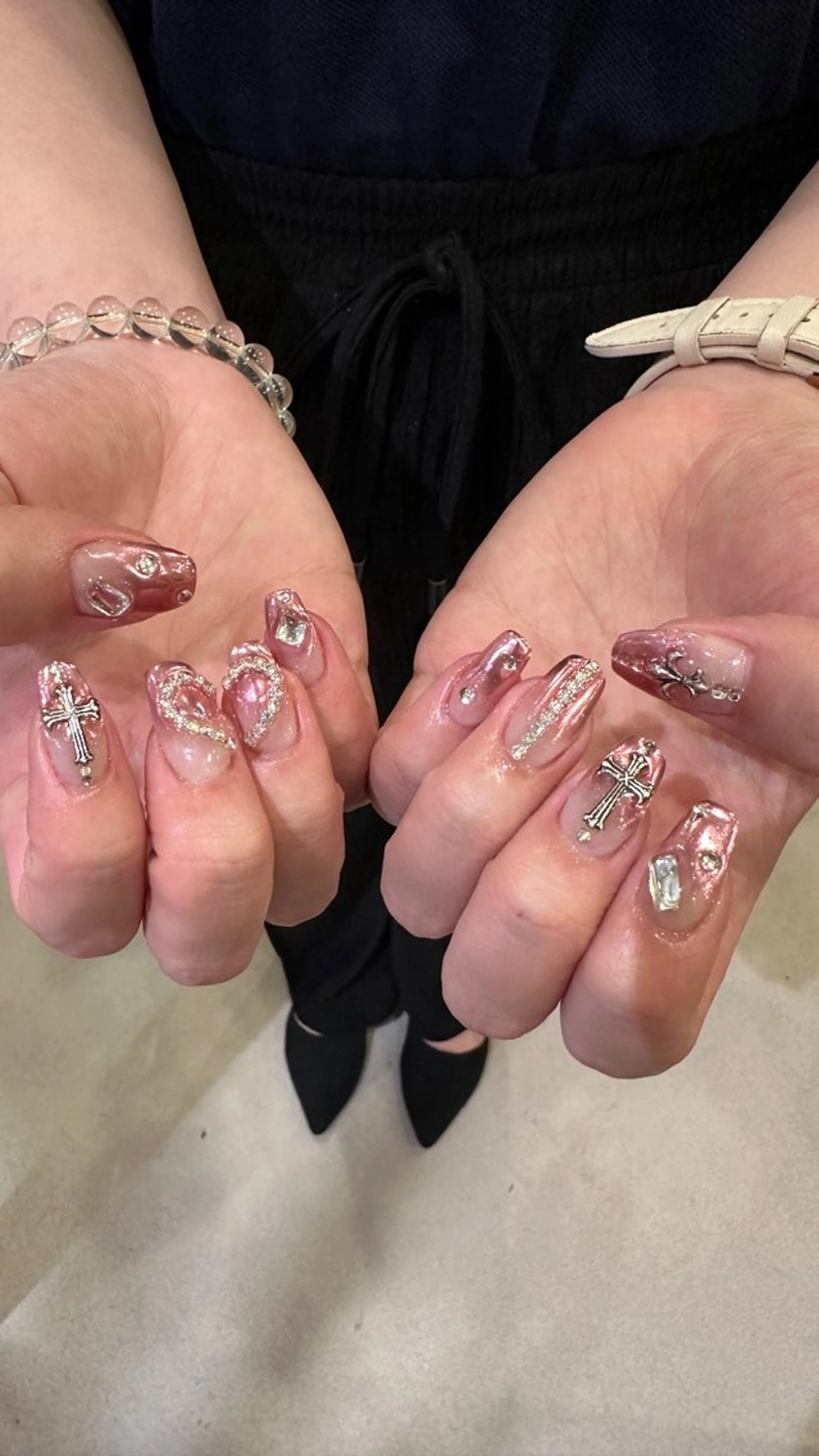 ネイル ハンドネイル ハンドケア 👽個性派ネイル🎀 komachiのネイルデザイン
