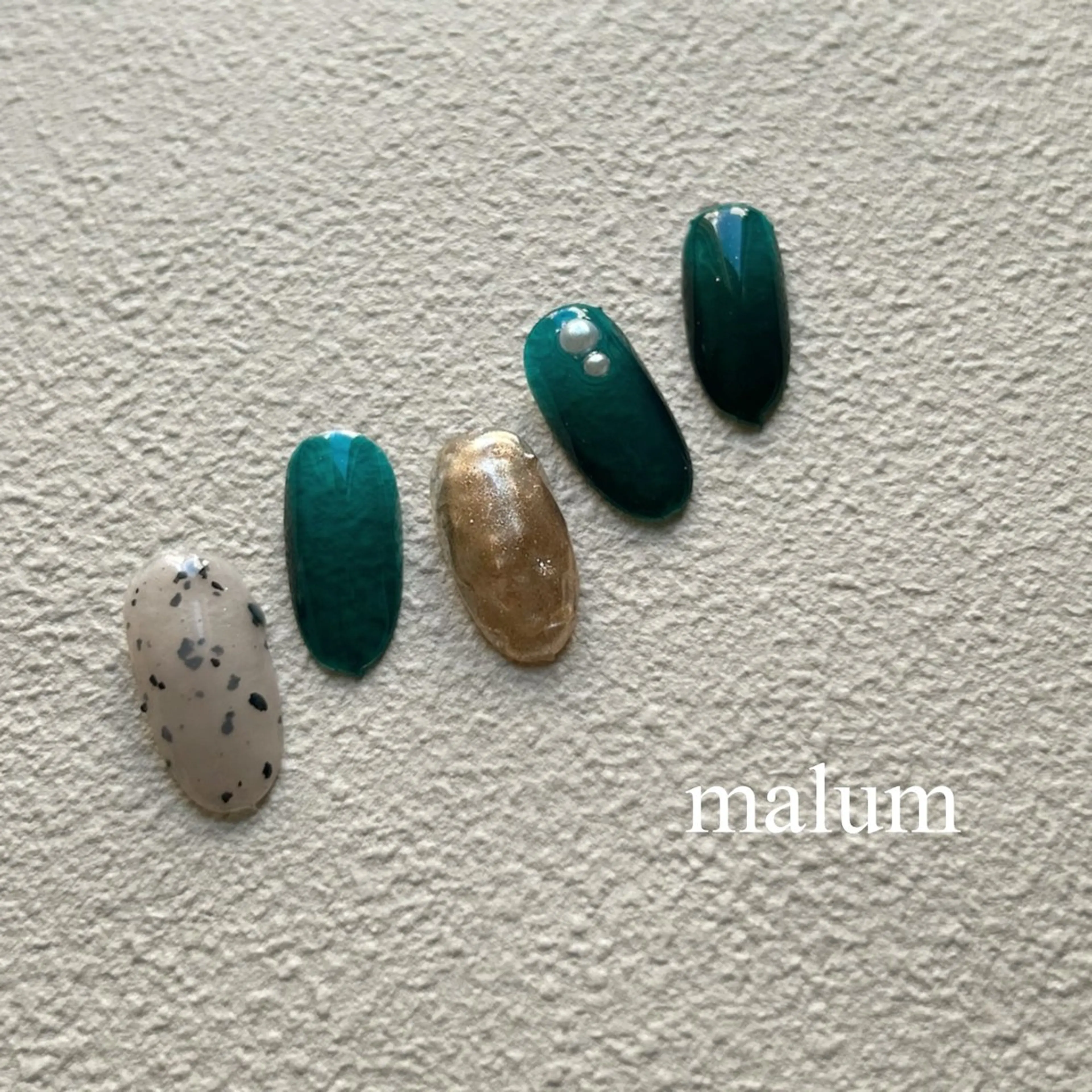 ネイル ハンドネイル malum nailのネイルデザイン