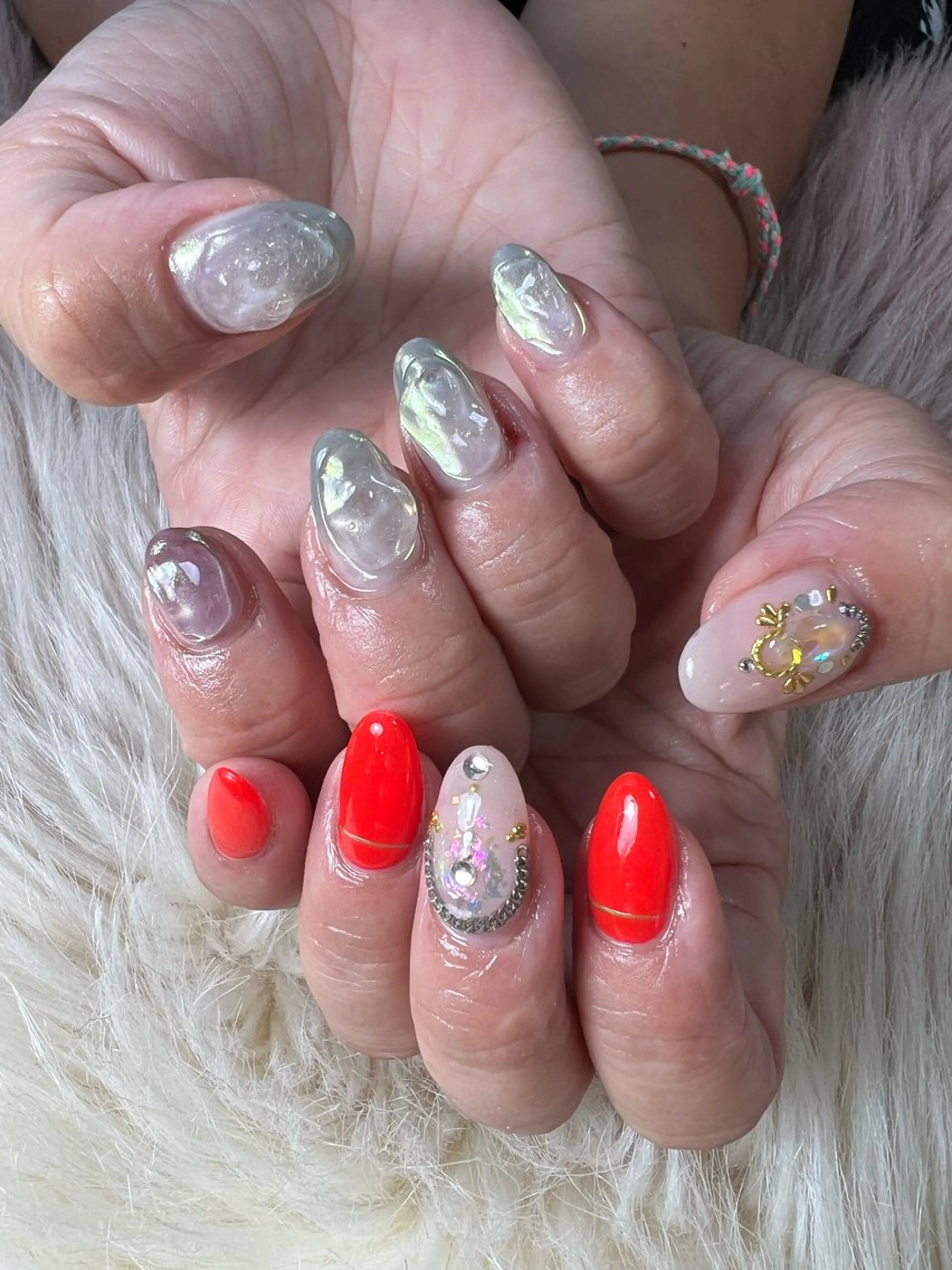 ネイル ジェルネイル 氷ネイル・うるうるネイル 持ち込み ニュアンスネイル パラジェル ハンドネイル flowers nailのネイルデザイン
