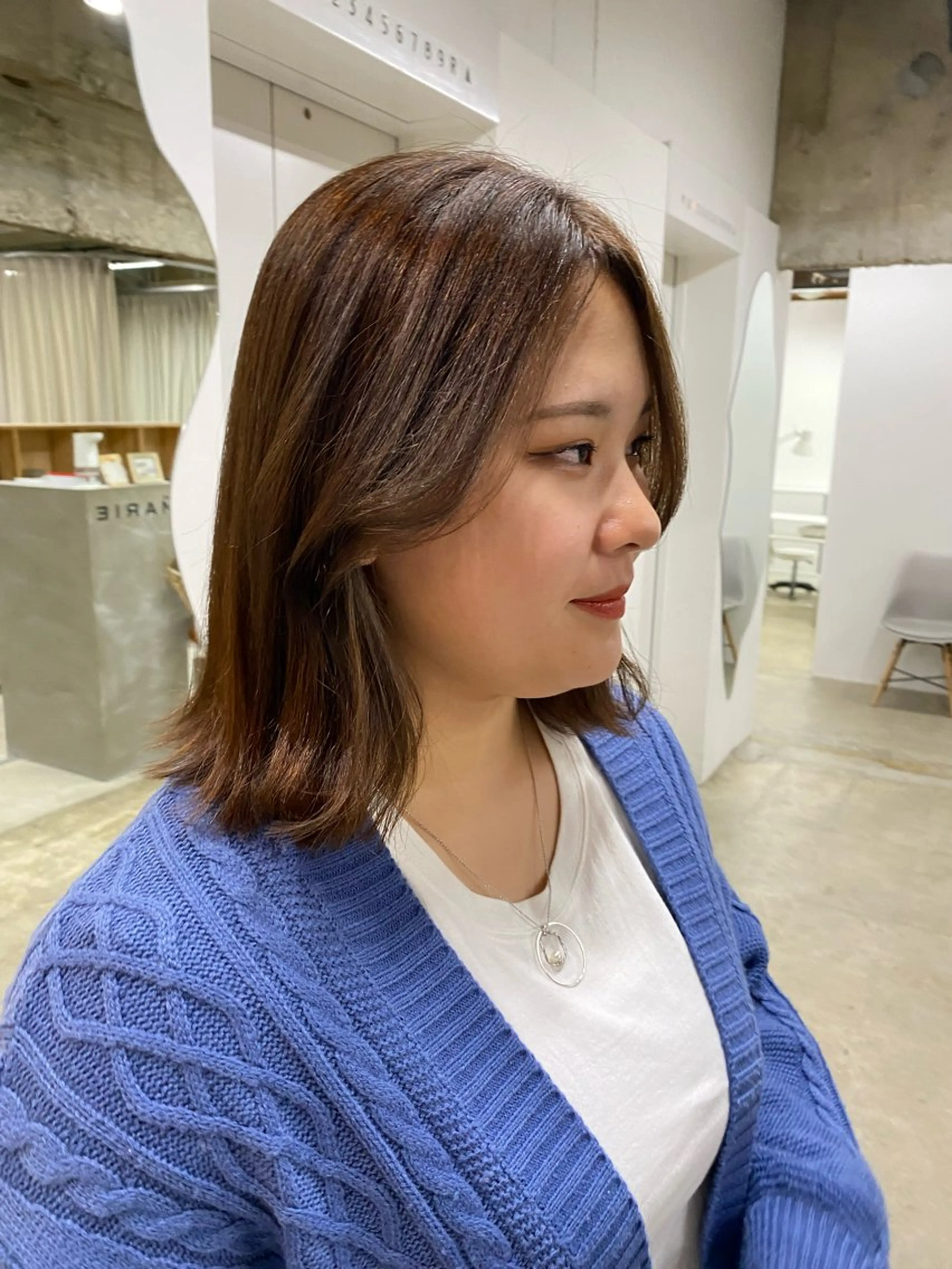 ミディアム ヘアカラー シミズ アスカのヘアスタイル