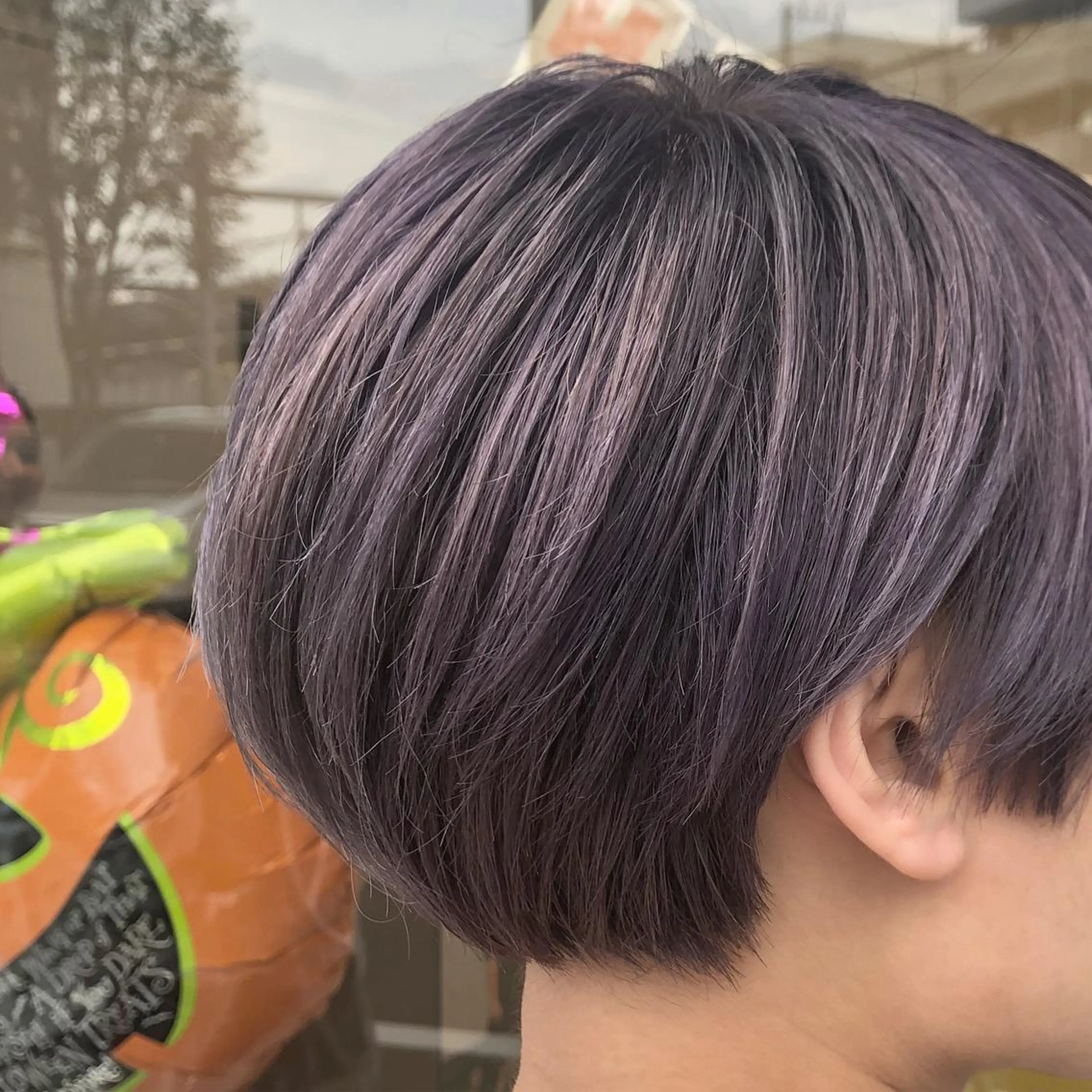 ショート カラー アディクシーカラー ブリーチ グラデーションカラー ラベンダーカラー ヘアカラー sano sayakaのヘアスタイル