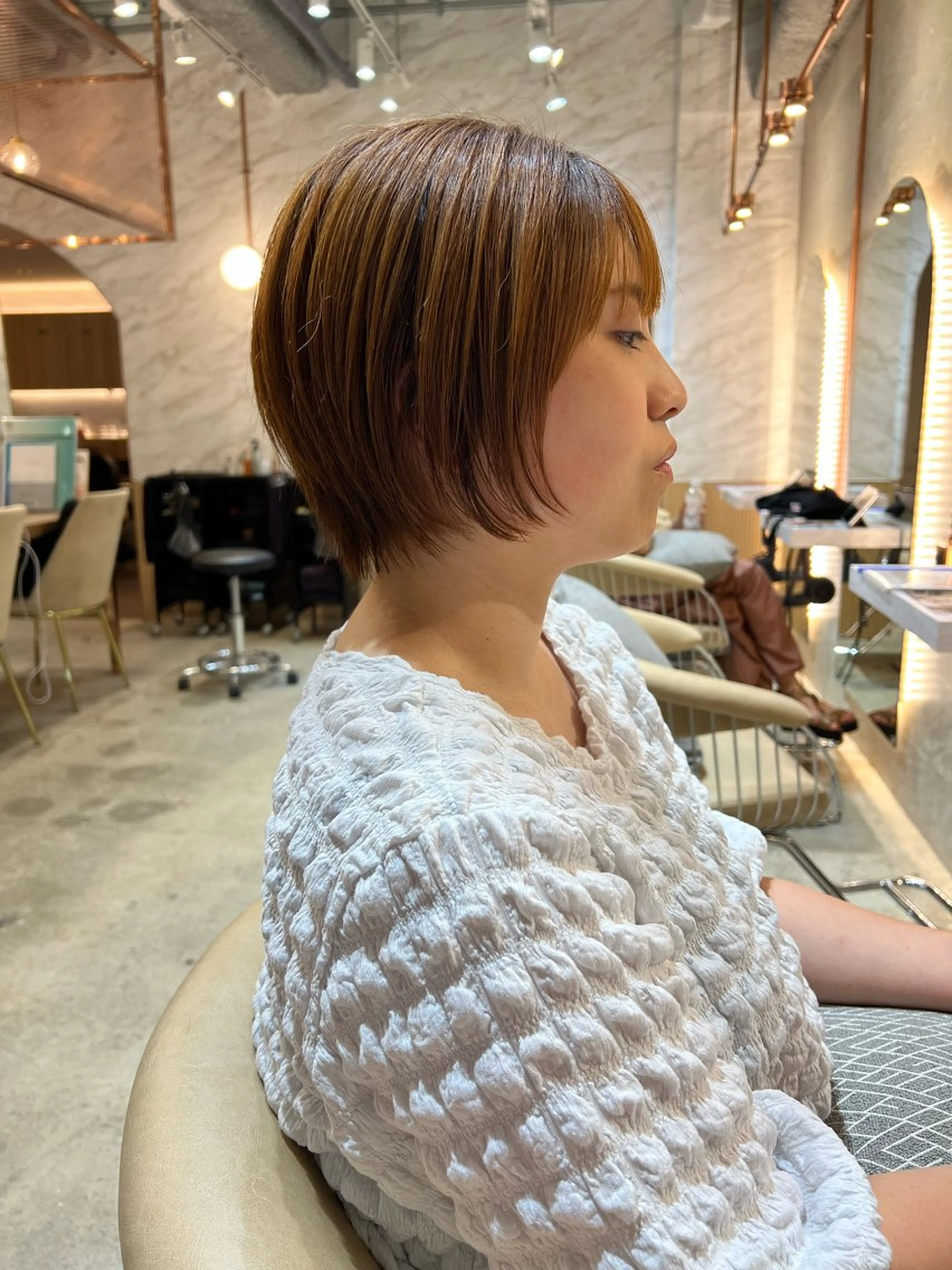 ショート カラー ボブ/巻ける縮毛矯正 /韓国レイヤーはなのヘアスタイル