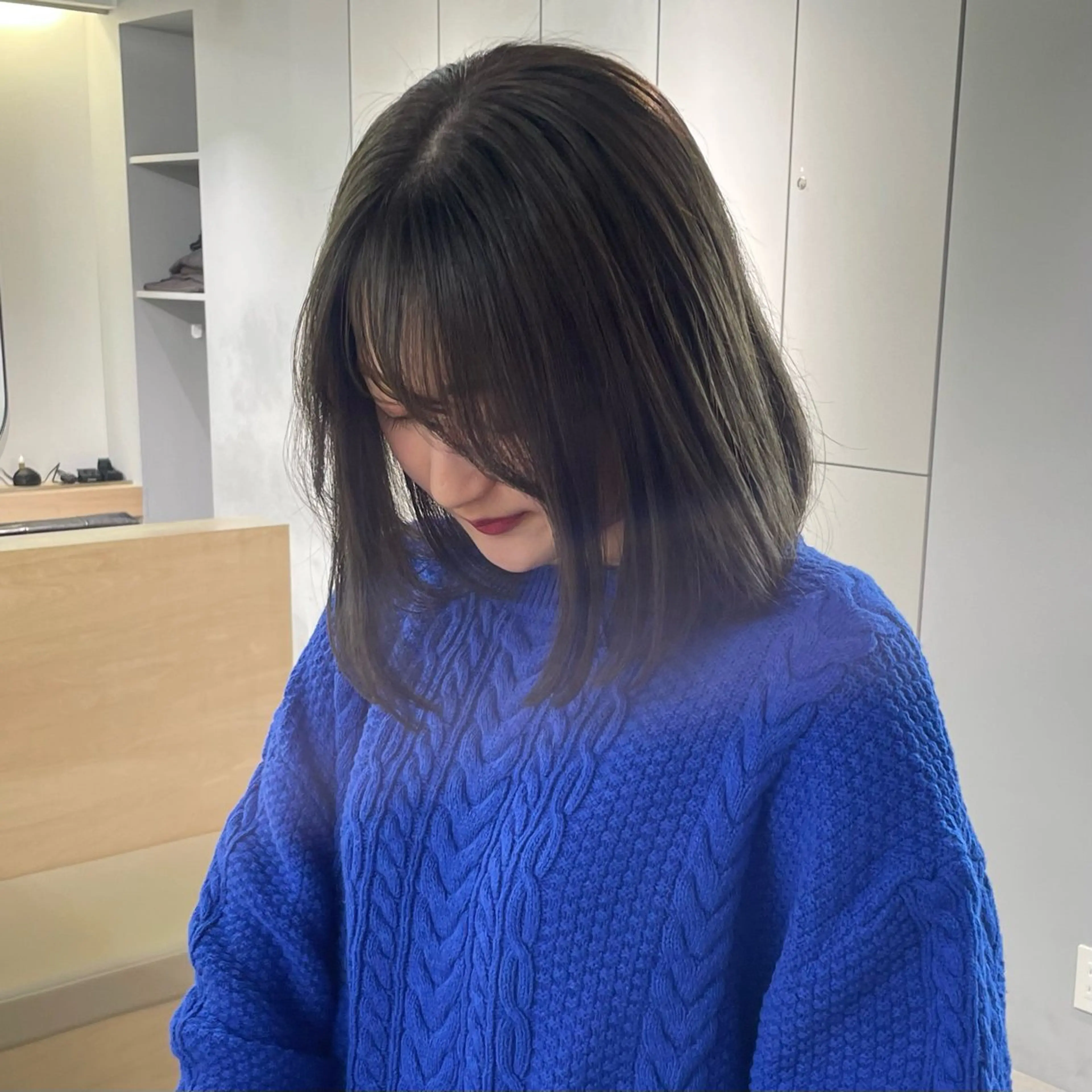 ショート カラー ブリーチ 透明感カラー ブリーチなしカラー オリーブカラー 顔まわりレイヤー nonoka/ レイヤー透明感カラーのヘアスタイル