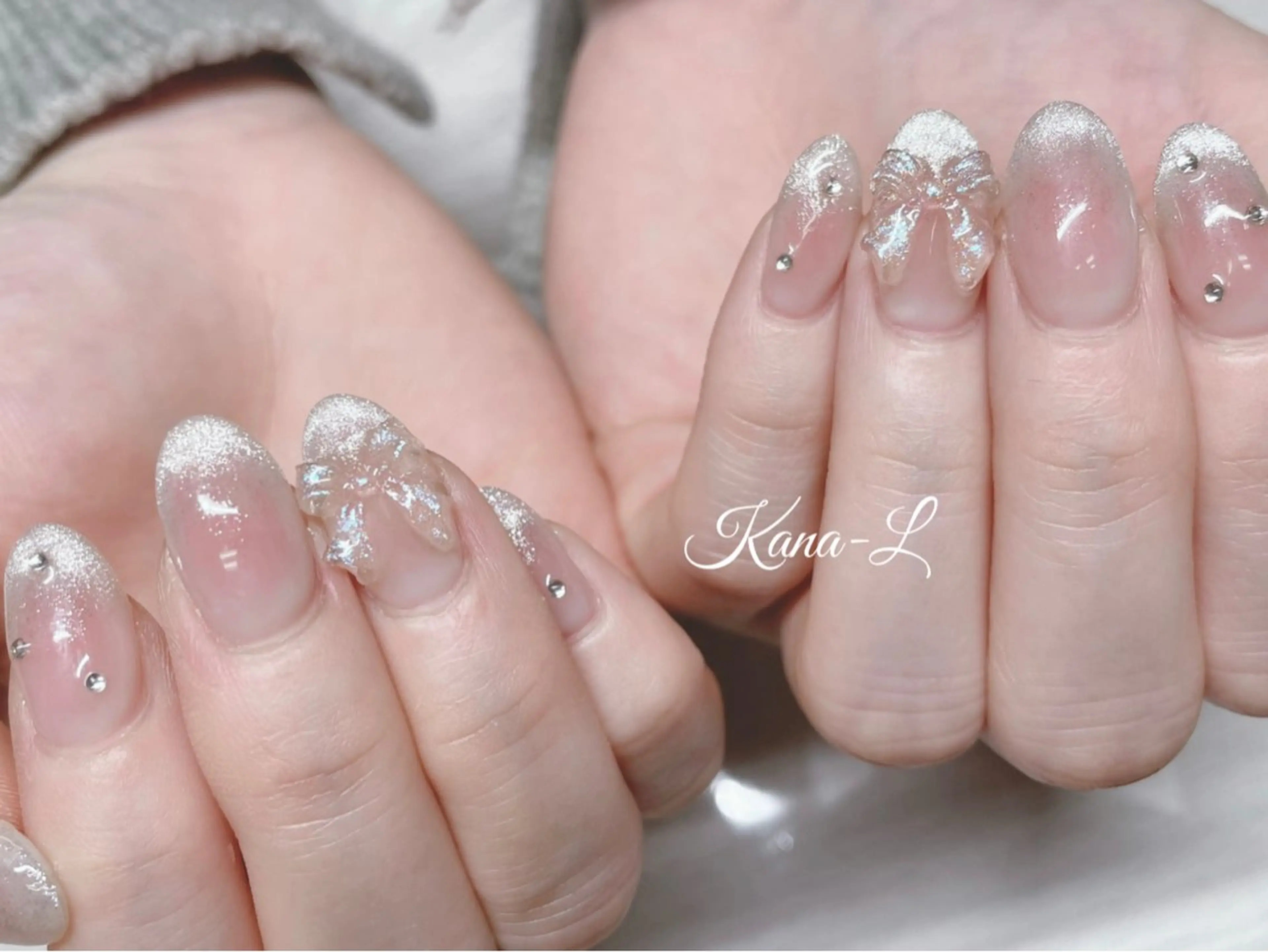 ネイル チークネイル ジェルネイル 韓国ネイル マグネットネイル パラジェル 芦辺 香奈のネイルデザイン