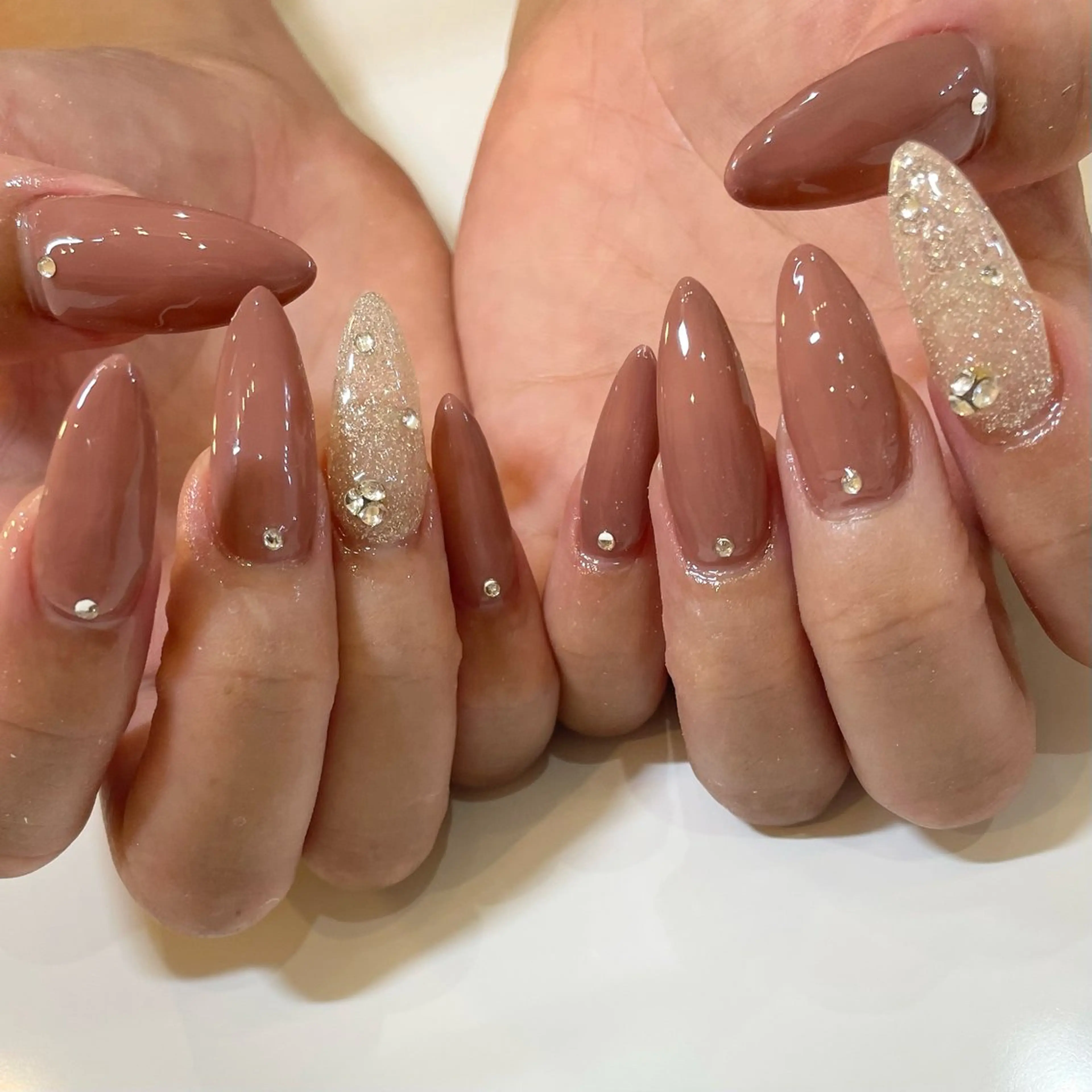 ネイル ブラウン Nail Salon Gummi.のネイルデザイン