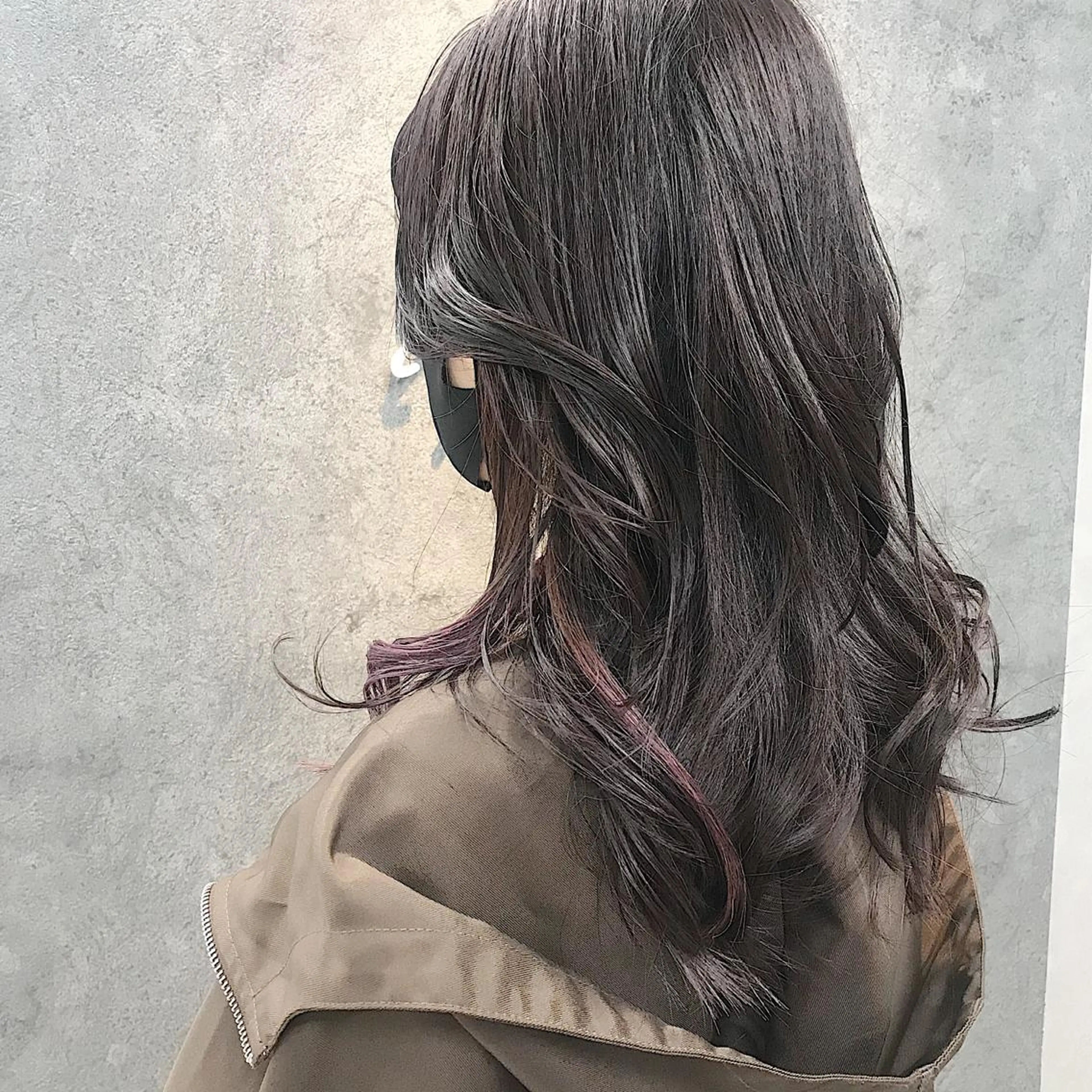 セミロング 韓国風ヘア オルチャンヘア カット ヘアカラー トリートメント 所渉/韓国レイヤー /ウルフカットのヘアスタイル