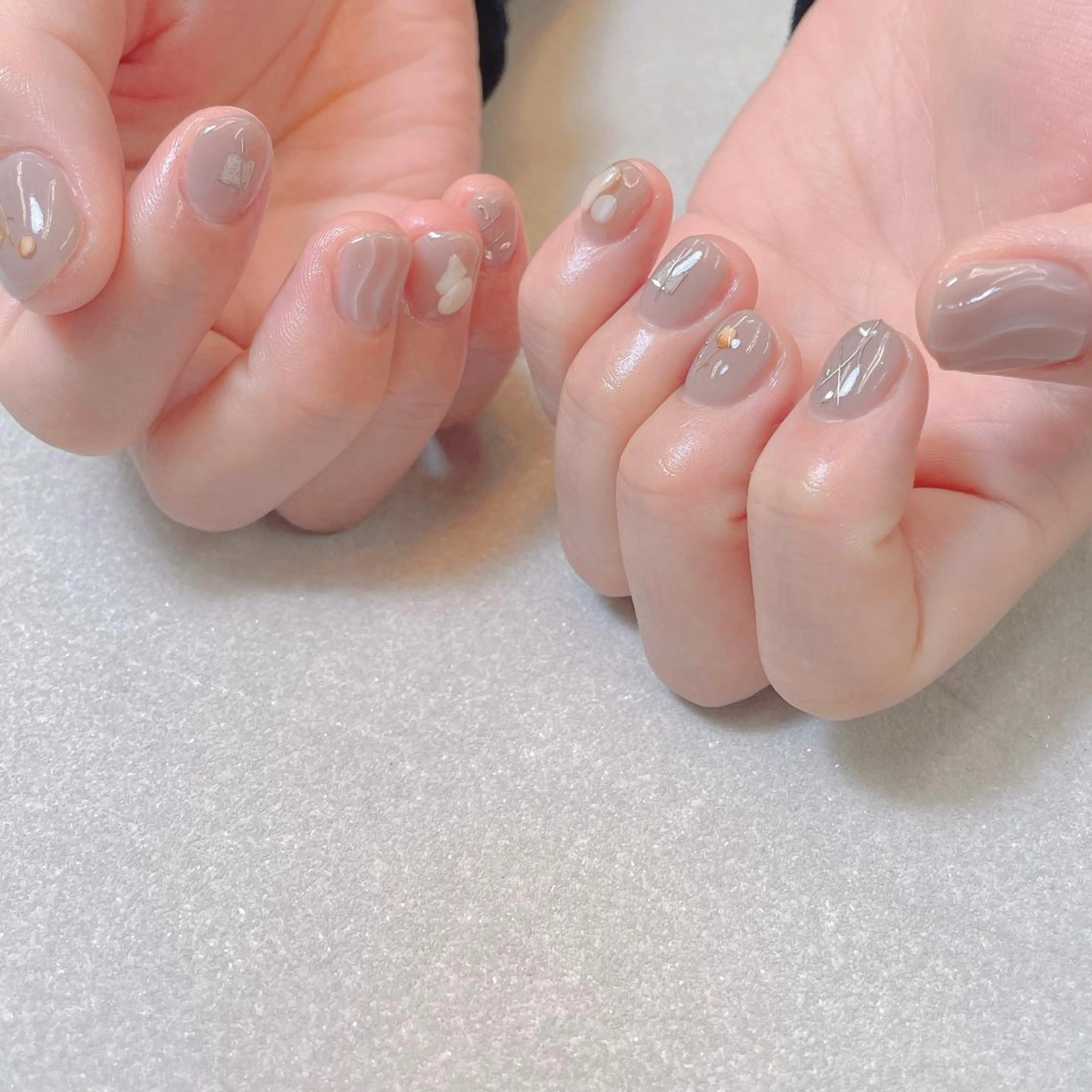 ネイル 長さ出し ラメ(グリッター) スカルプネイル ハンドネイル A85G ayakoのネイルデザイン