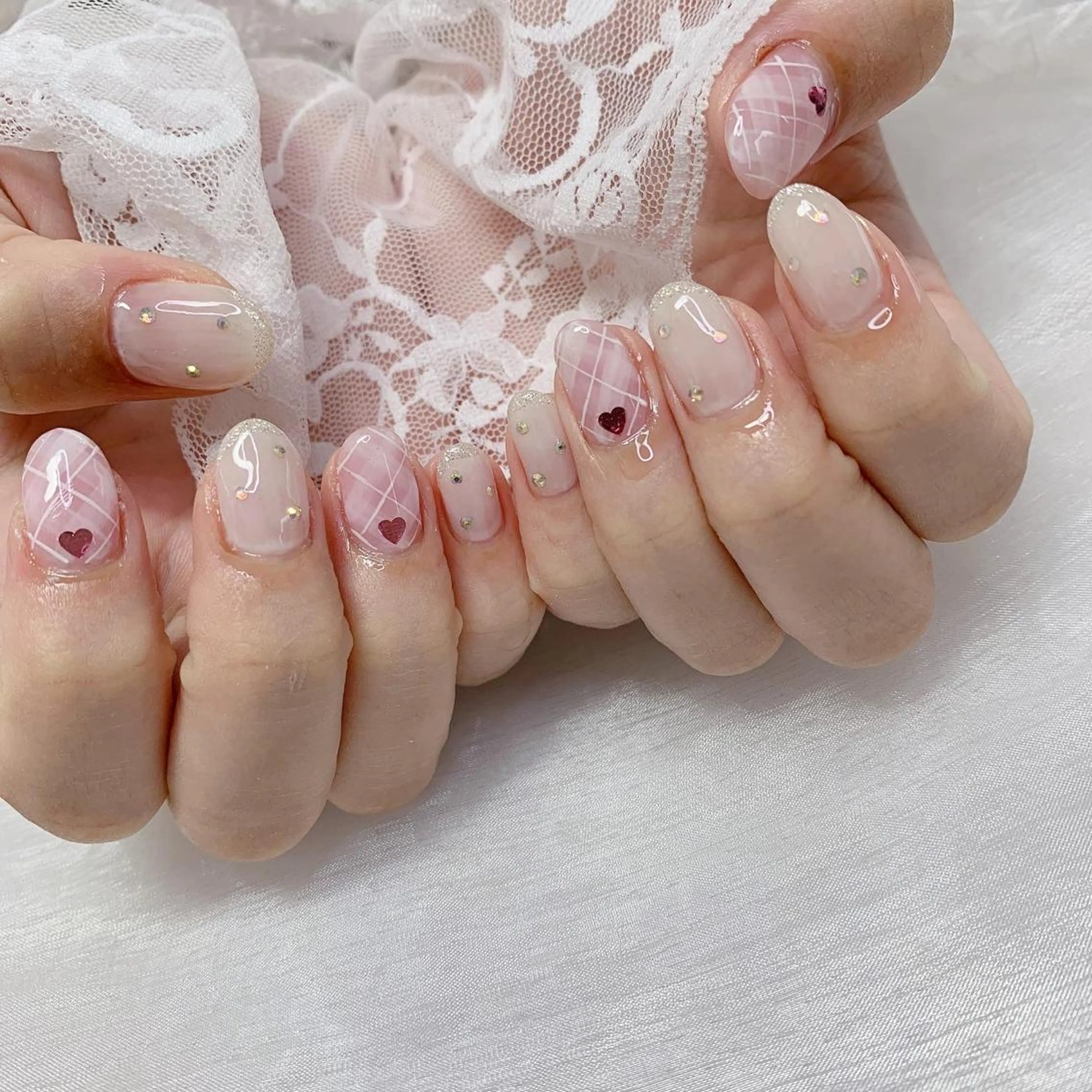 ネイル ハンドネイル La neige* yuki 🥯🍑のネイルデザイン