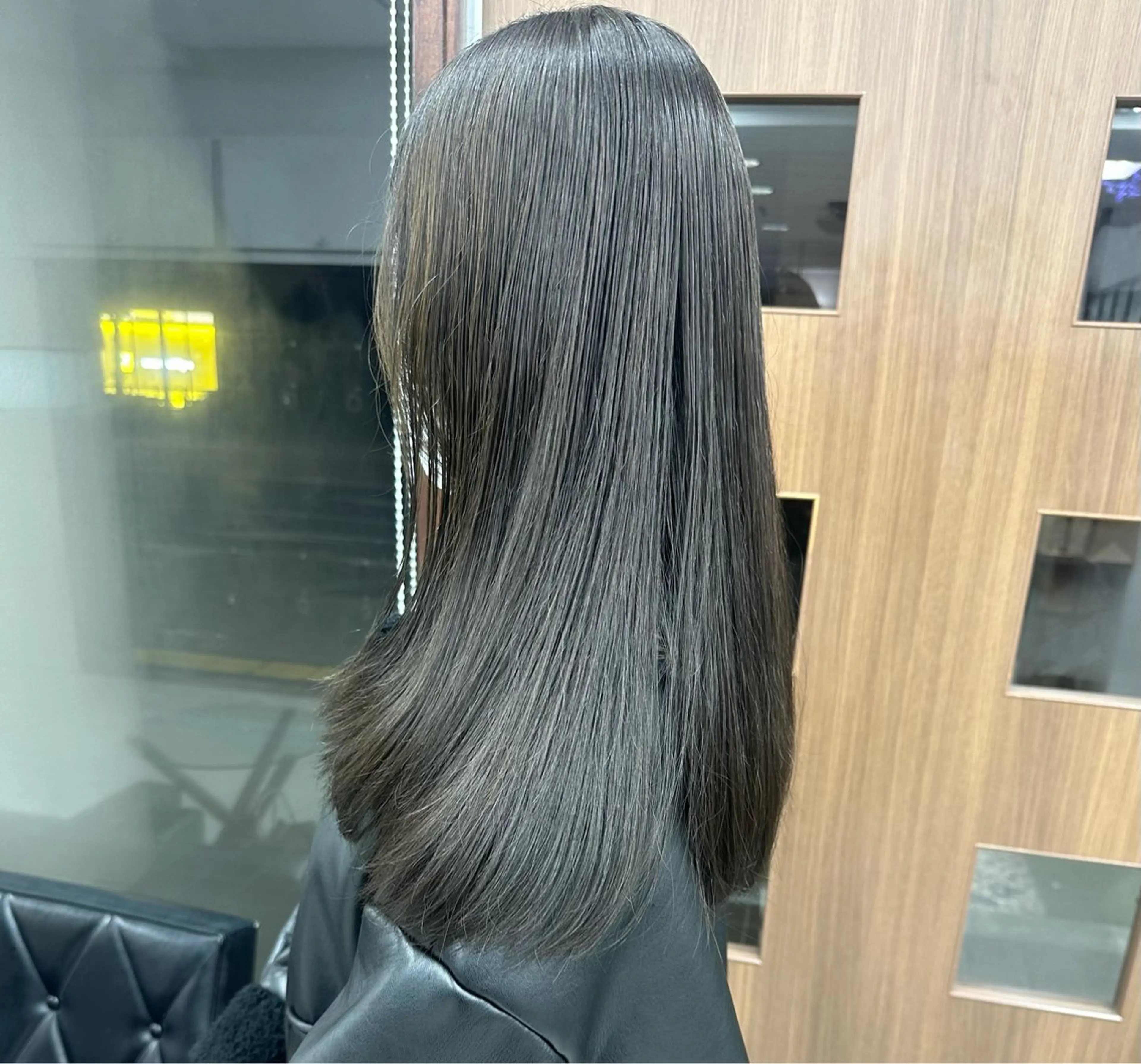 ロング ヘアカラー トリートメント 透明感カラー/暖色 木村 実来のヘアスタイル