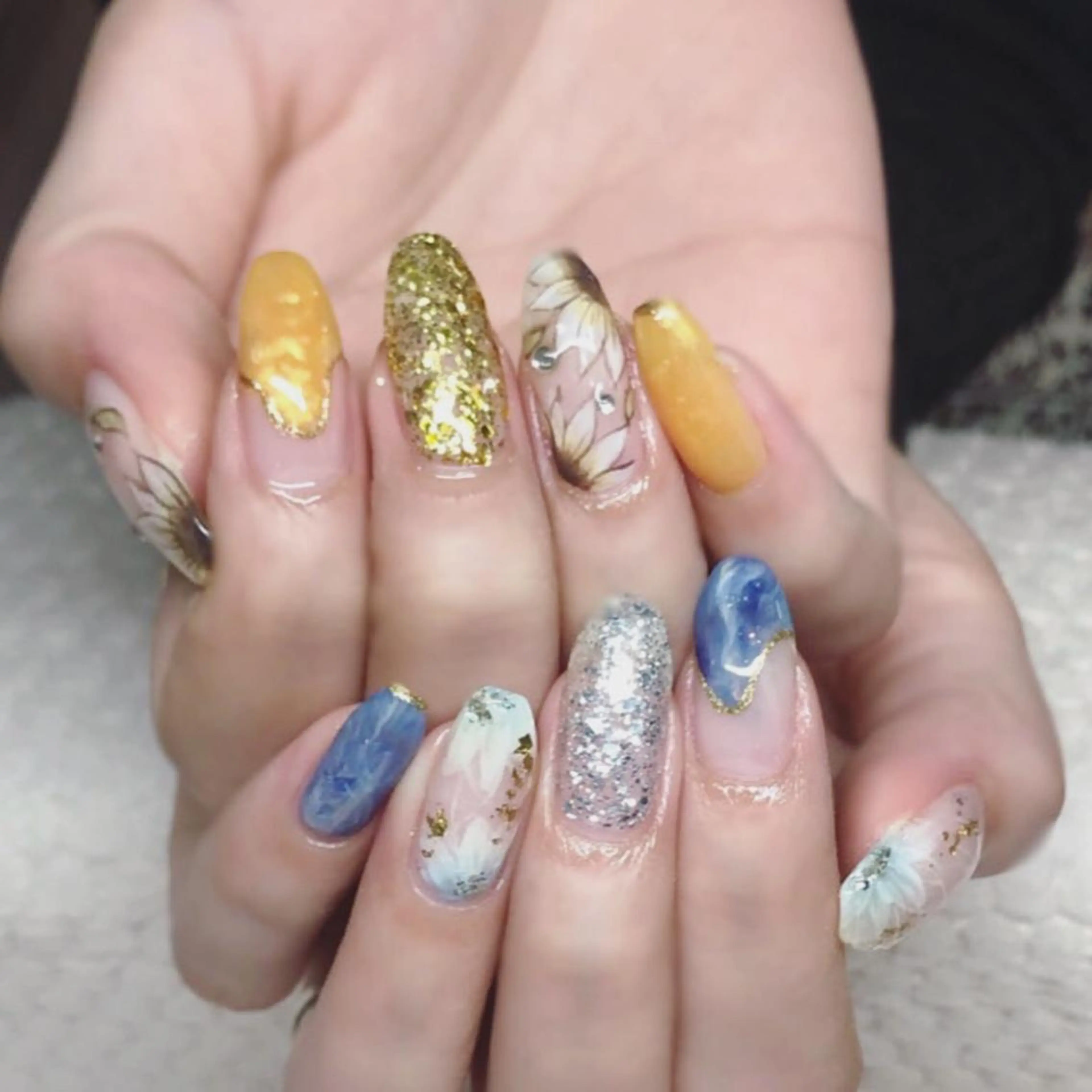 ネイル アートネイル フラワーネイル ジェルネイル キラキラネイル 夏ネイル Nyanco Nailのネイルデザイン