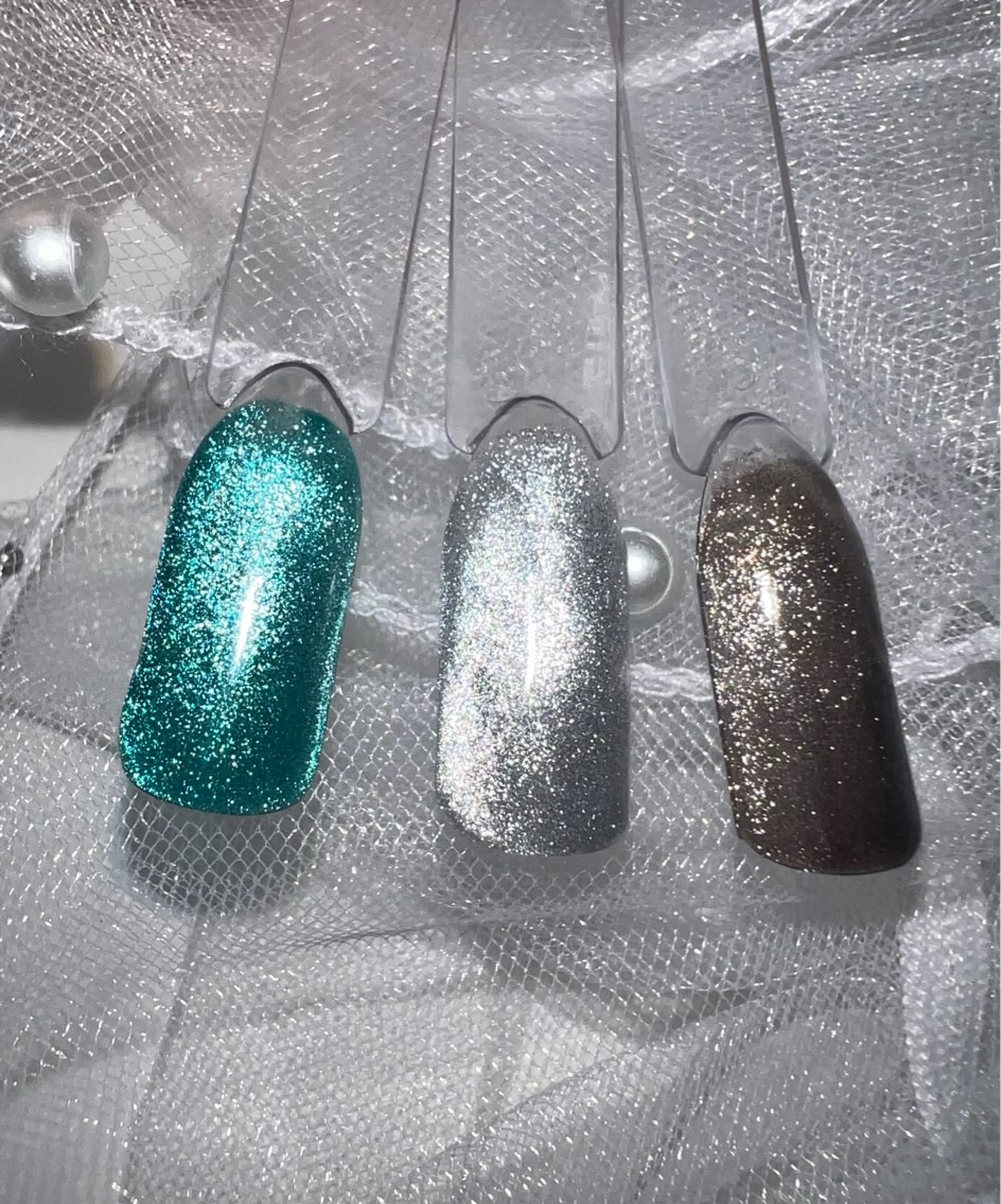 ネイル マグネットネイル arisa💎 puchi nailのネイルデザイン