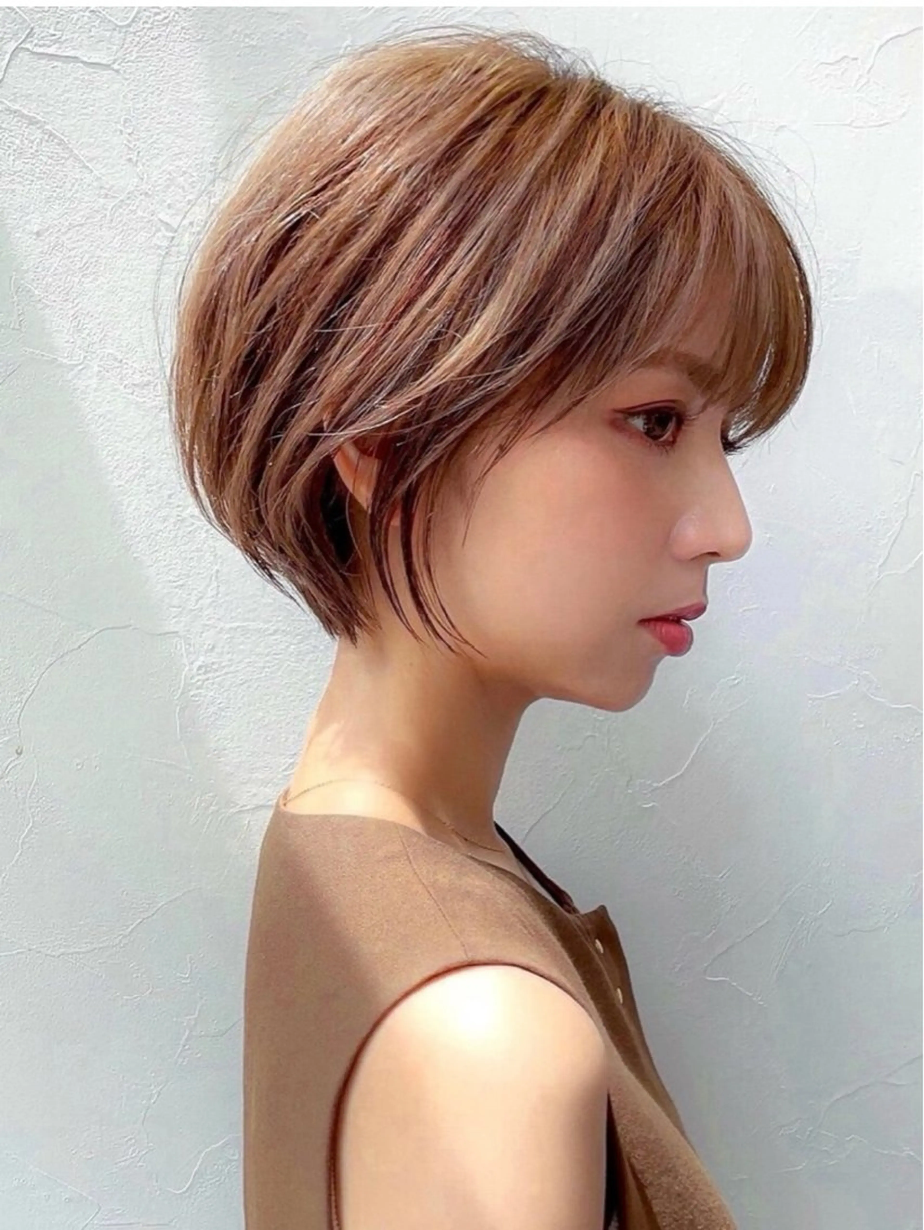 ショート ショートボブ ボブ かきあげバング 髪質改善 オン眉 i.Ehime所属・i.Ehime💫 齋藤  あつきのヘアスタイル