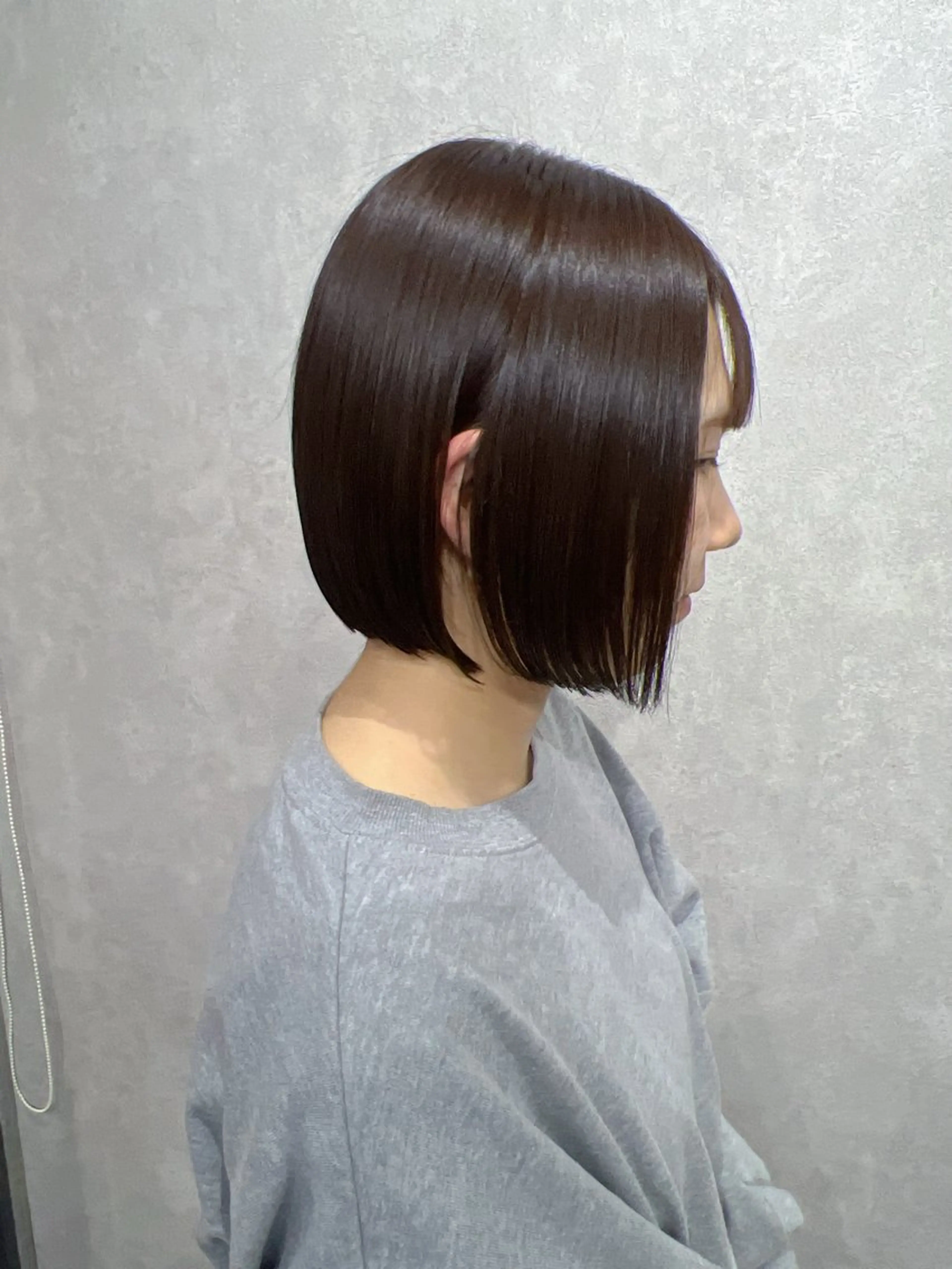 ショート カラー 透明感カラー ボブ 似合わせカット カット ヘアカラー YUI ハイトーンカラーのヘアスタイル