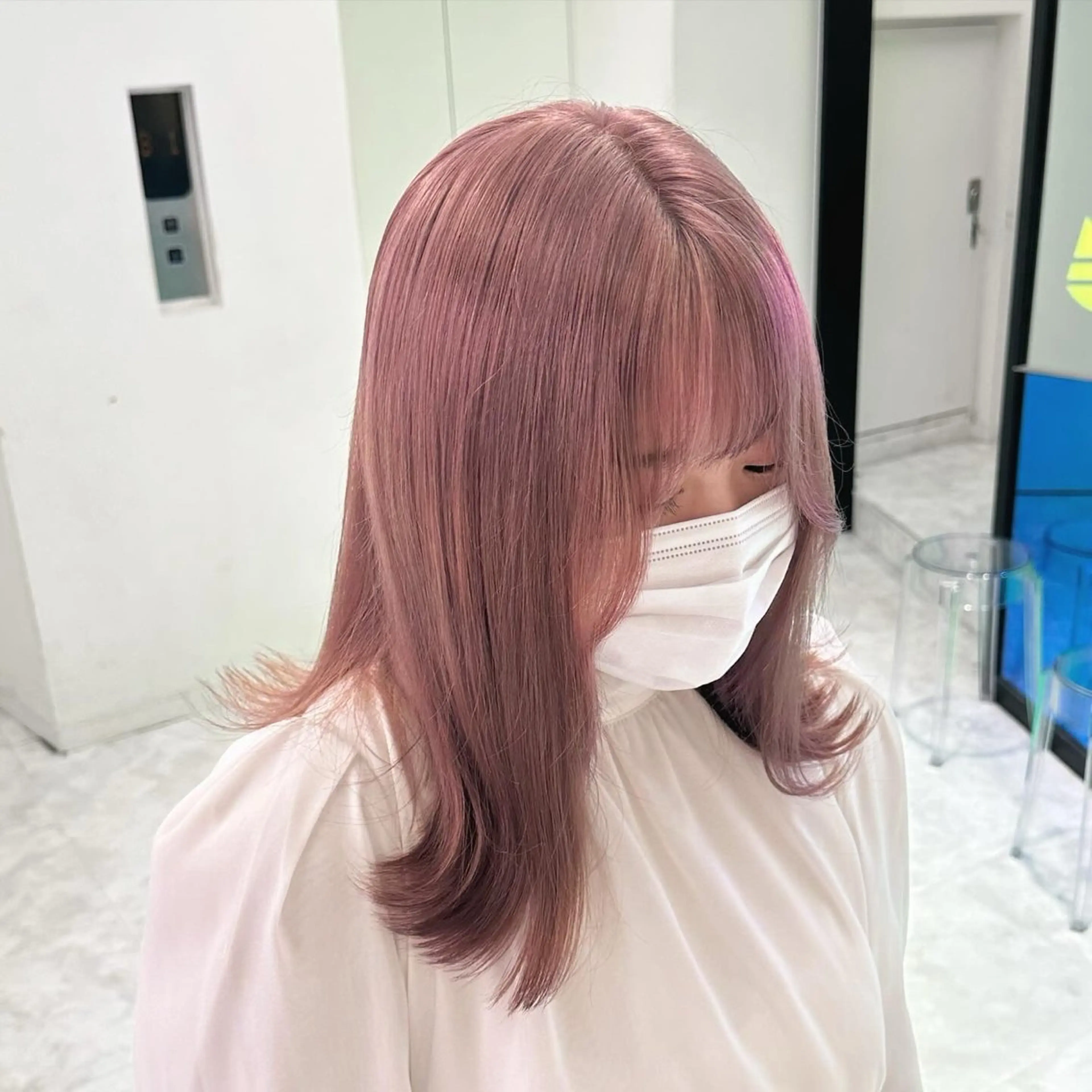 カラー マンツーマン/原宿/ 透明感カラー⭐️のヘアスタイル
