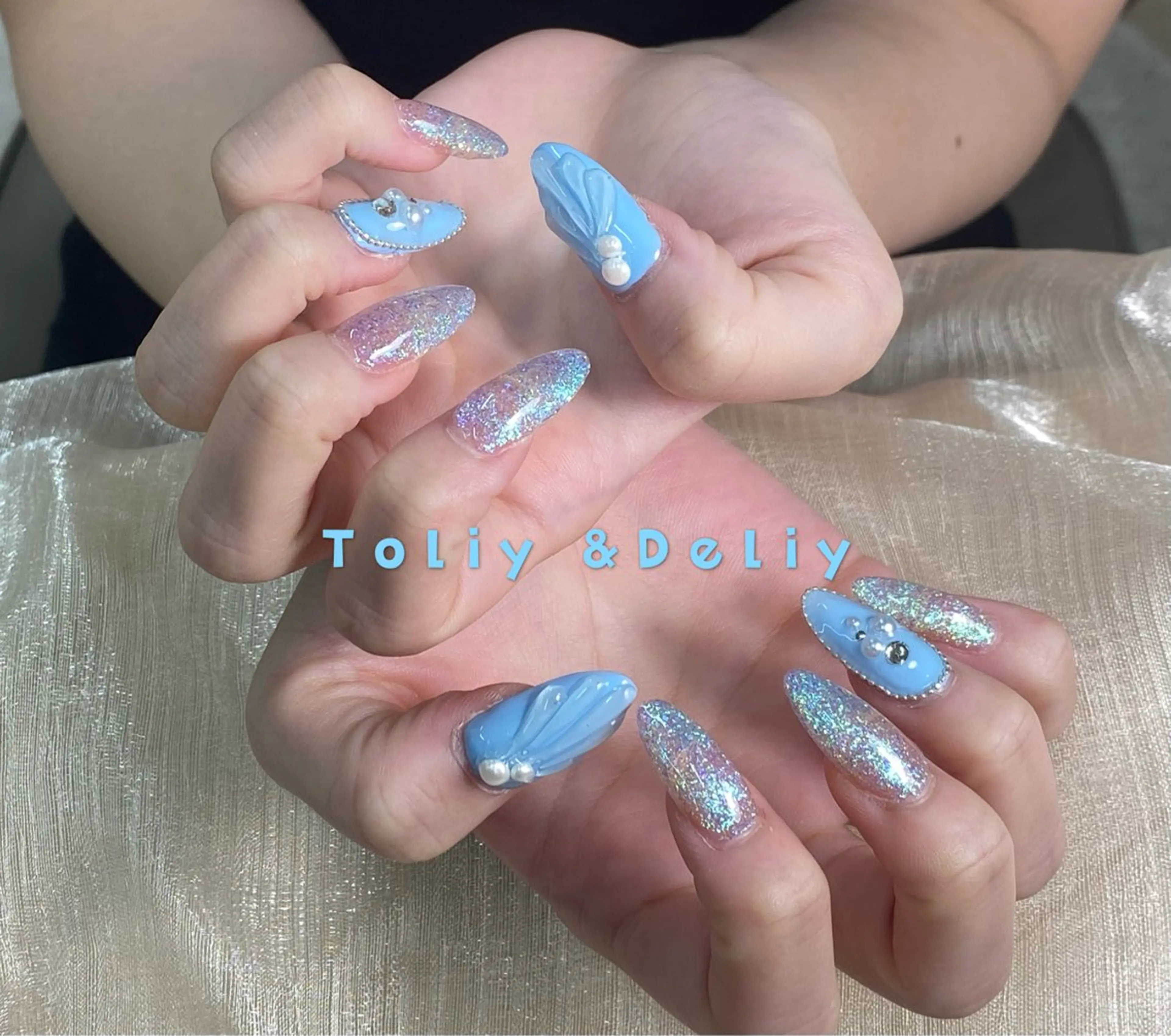 ネイル ハンドネイル ToliyDeliy Keilyのネイルデザイン