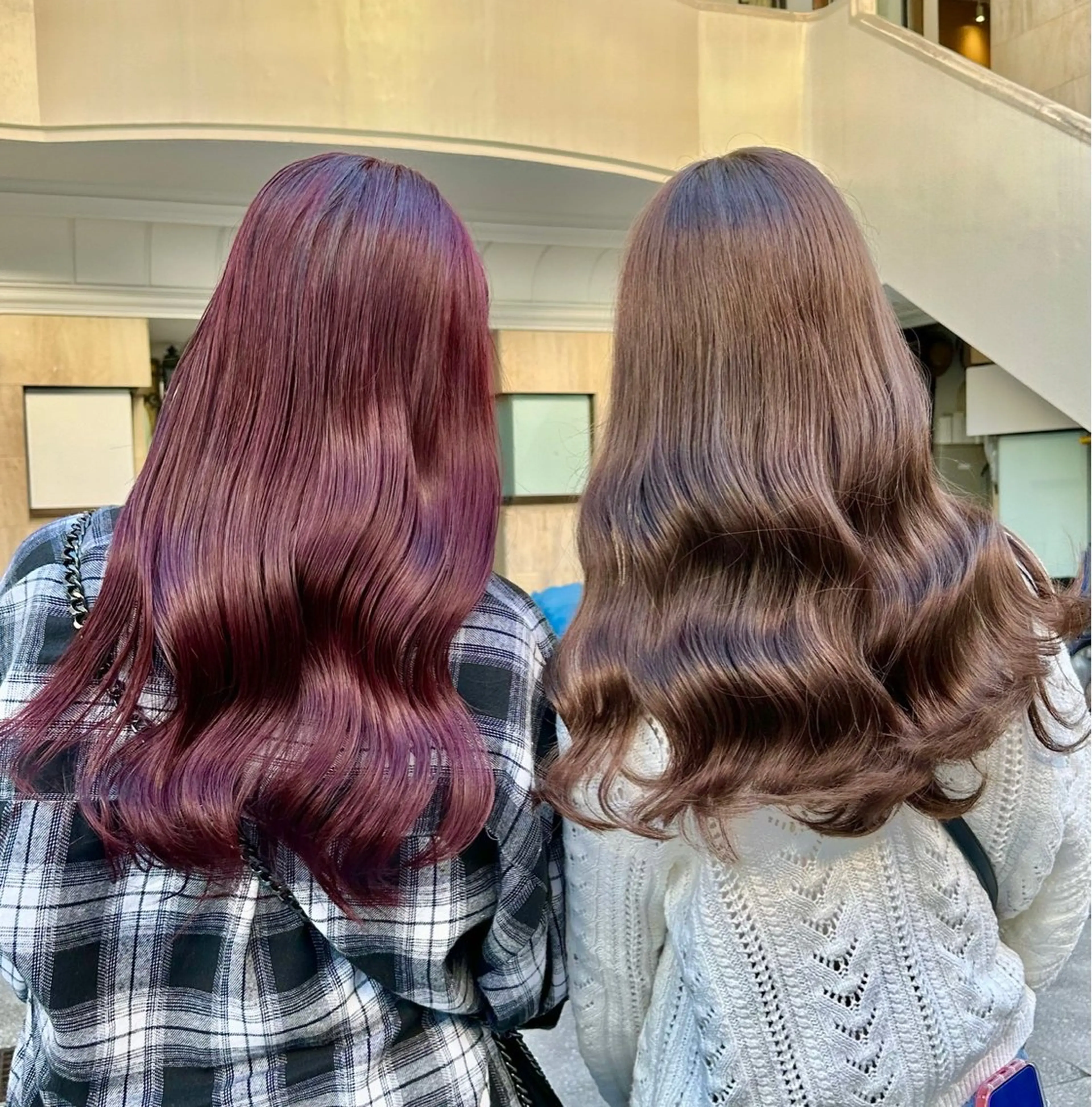 ロング カラー 切りっぱなしボブ ブリーチ ダブルカラー ハイライトカラー ブリーチなしカラー ヘアカラー トリートメント ヘッドスパ ヘアセット Wカラー/髪質改善/ 艶カラー🩶Sanaのヘアスタイル