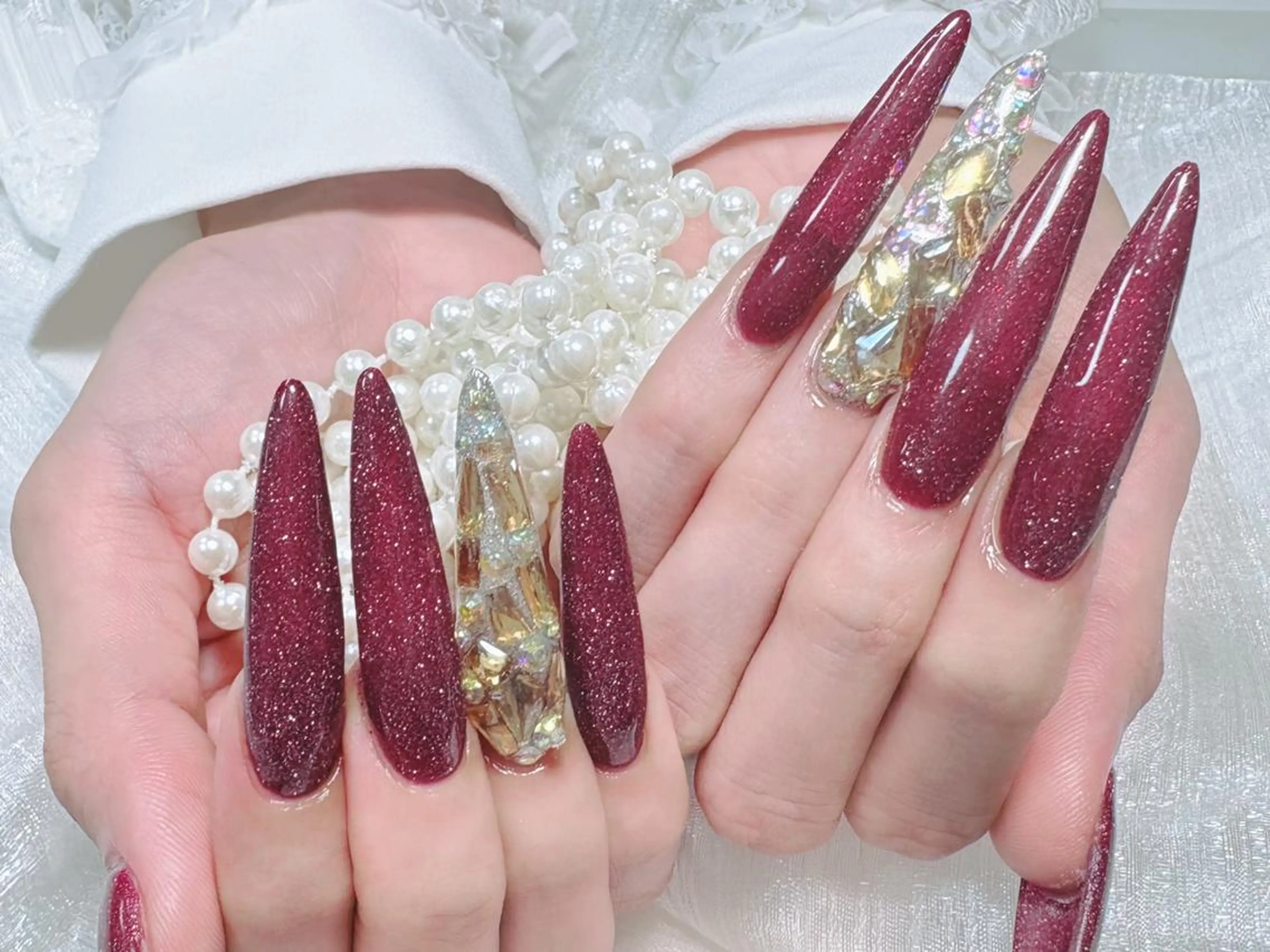 ネイル ✨Nora💫 ワンホンネイルのネイルデザイン